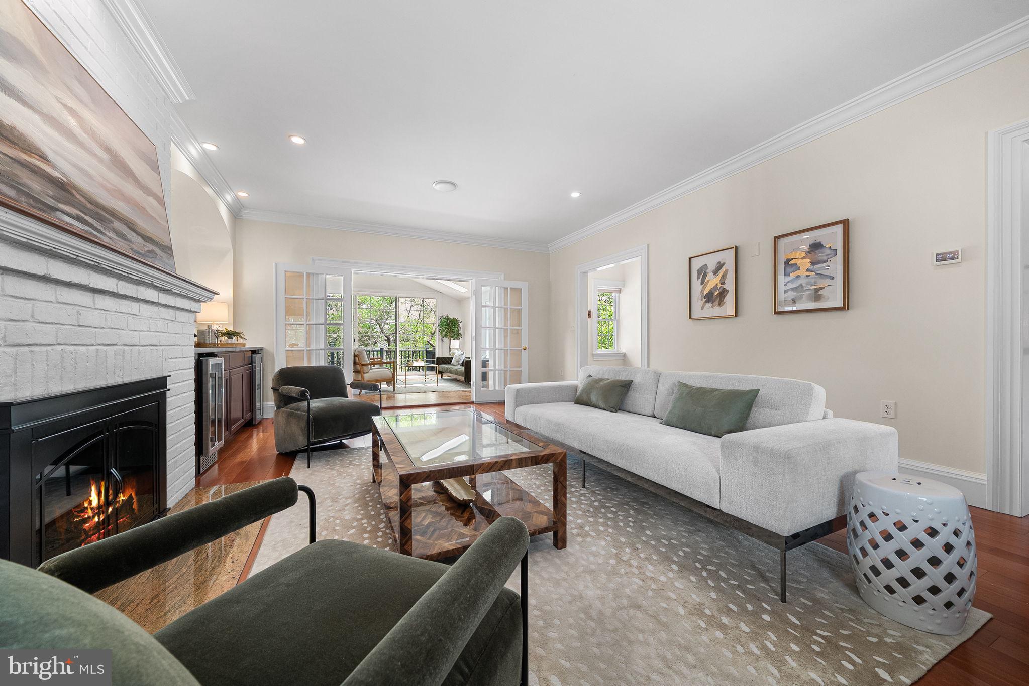 JANNEYS LANE - Residential