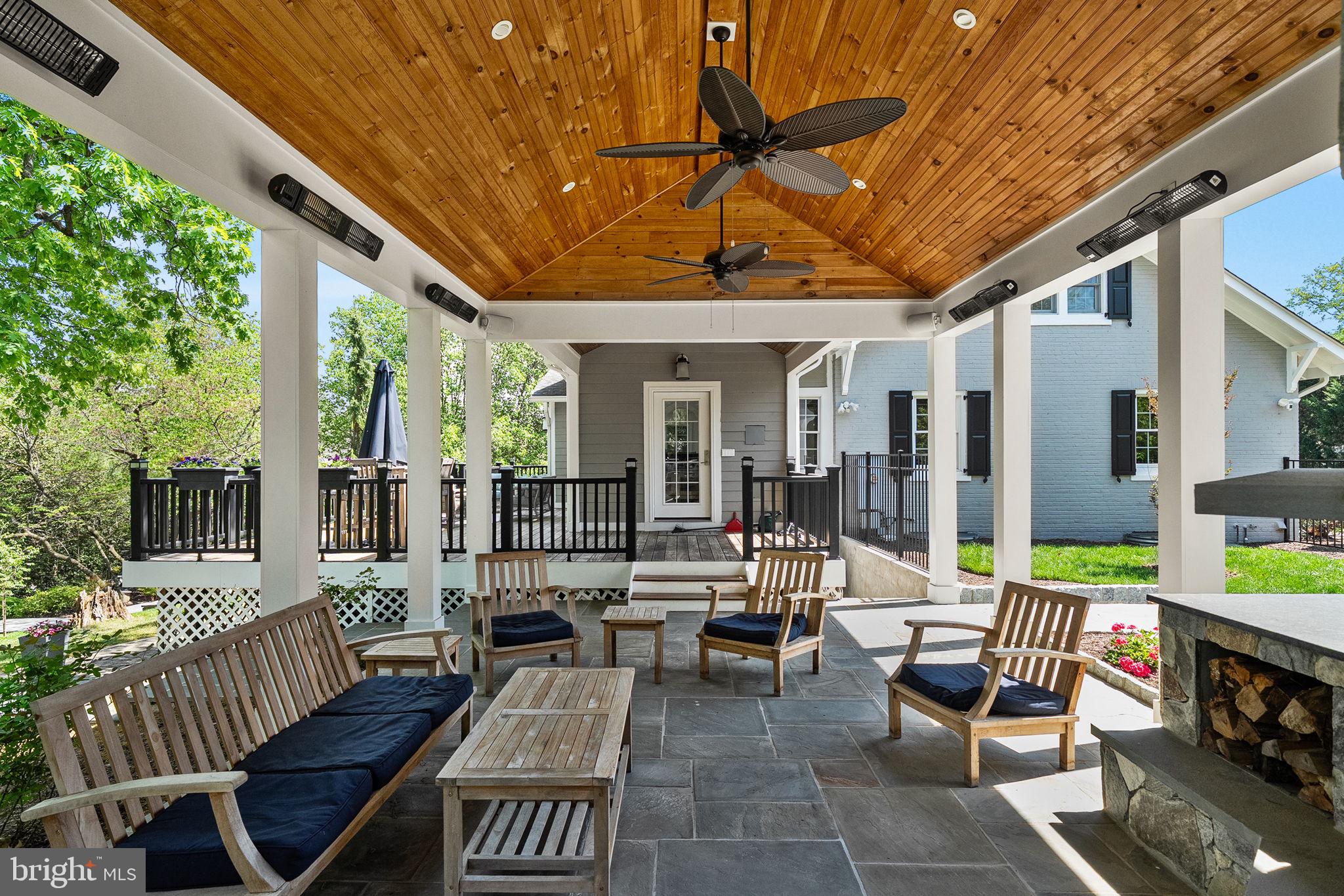 JANNEYS LANE - Residential