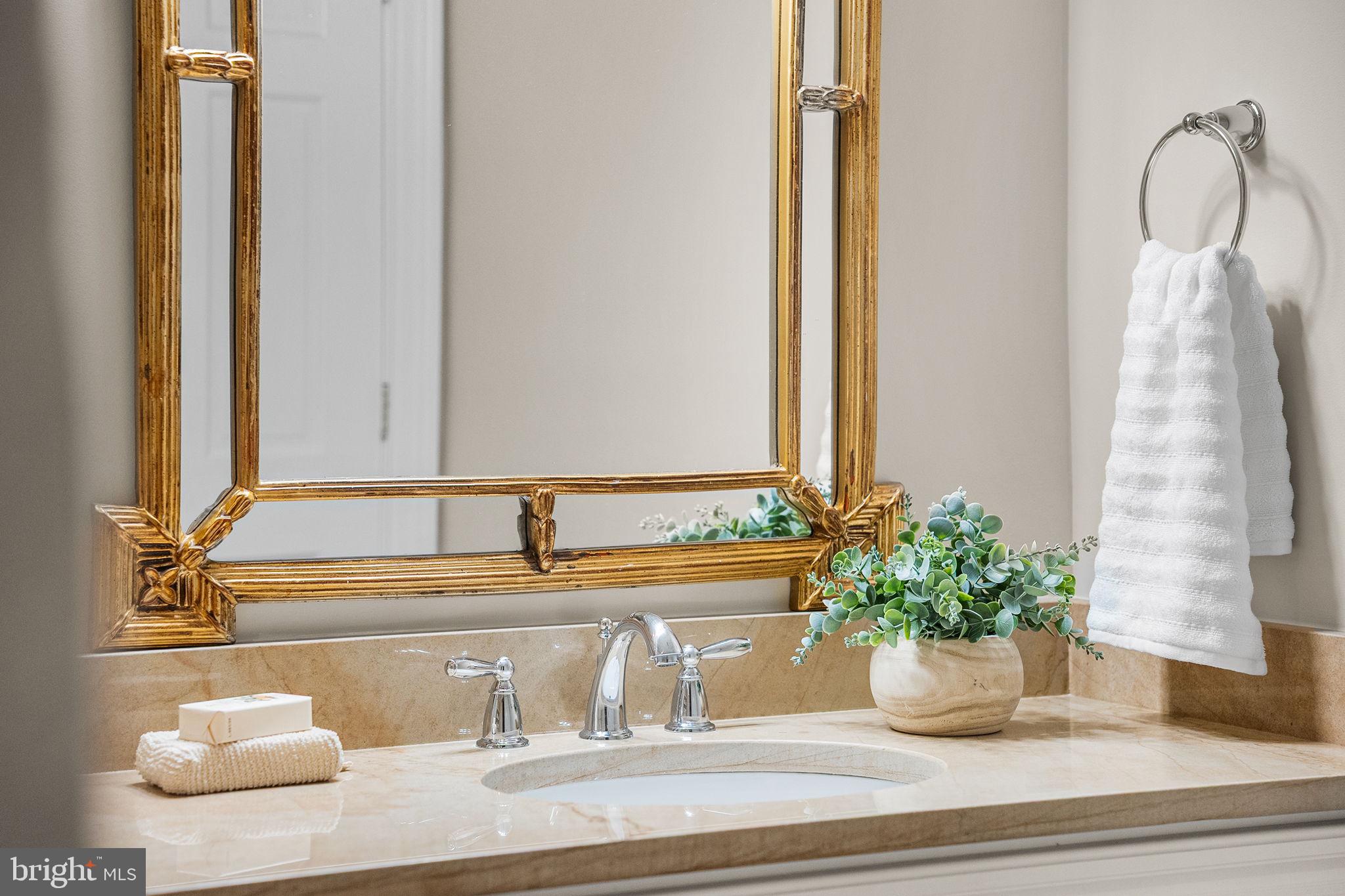 JANNEYS LANE - Residential