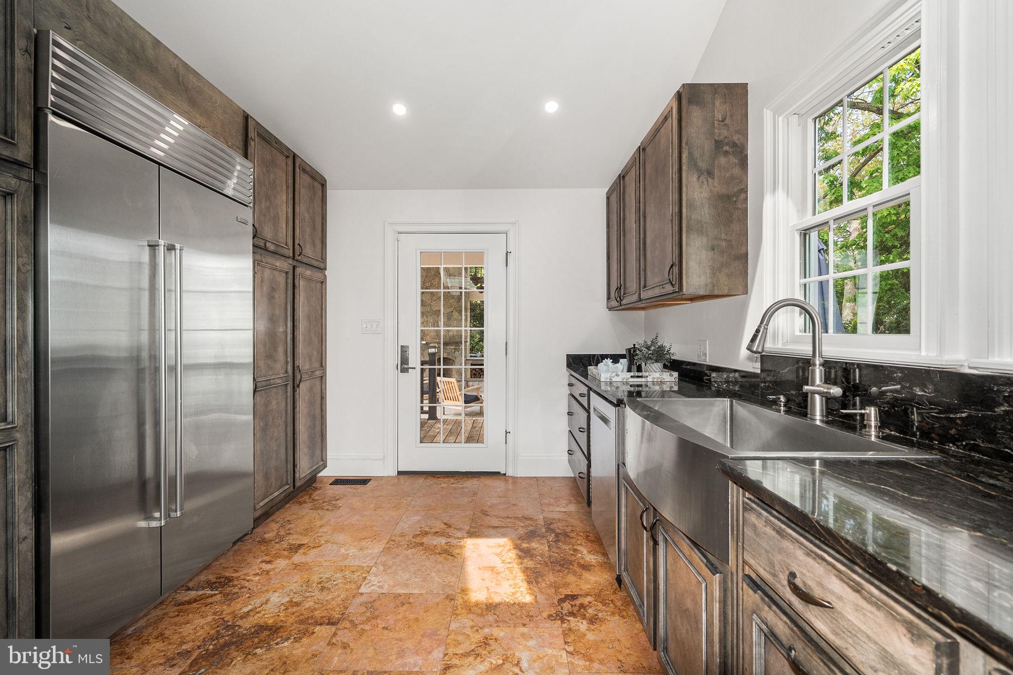 JANNEYS LANE - Residential