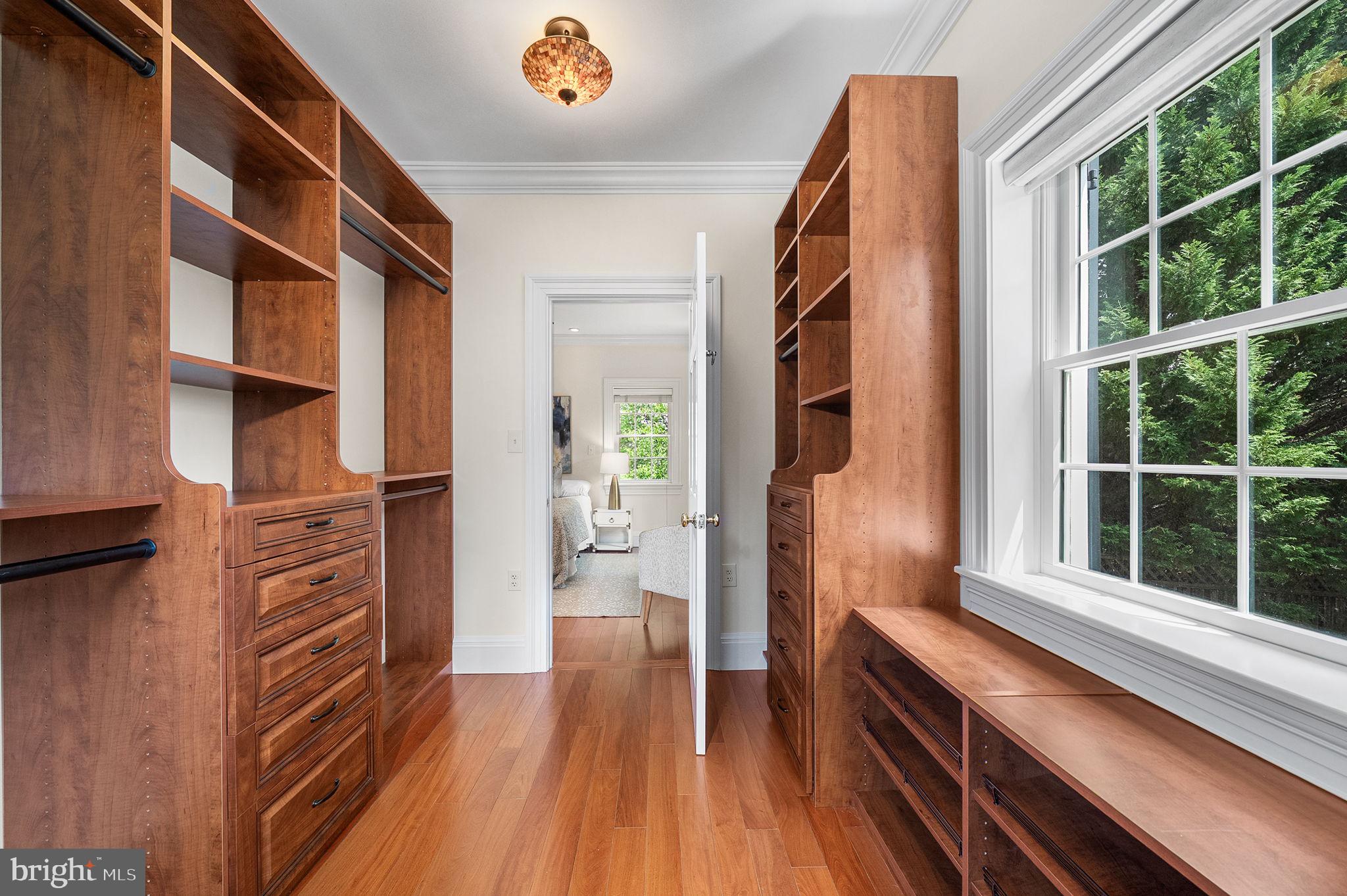 JANNEYS LANE - Residential