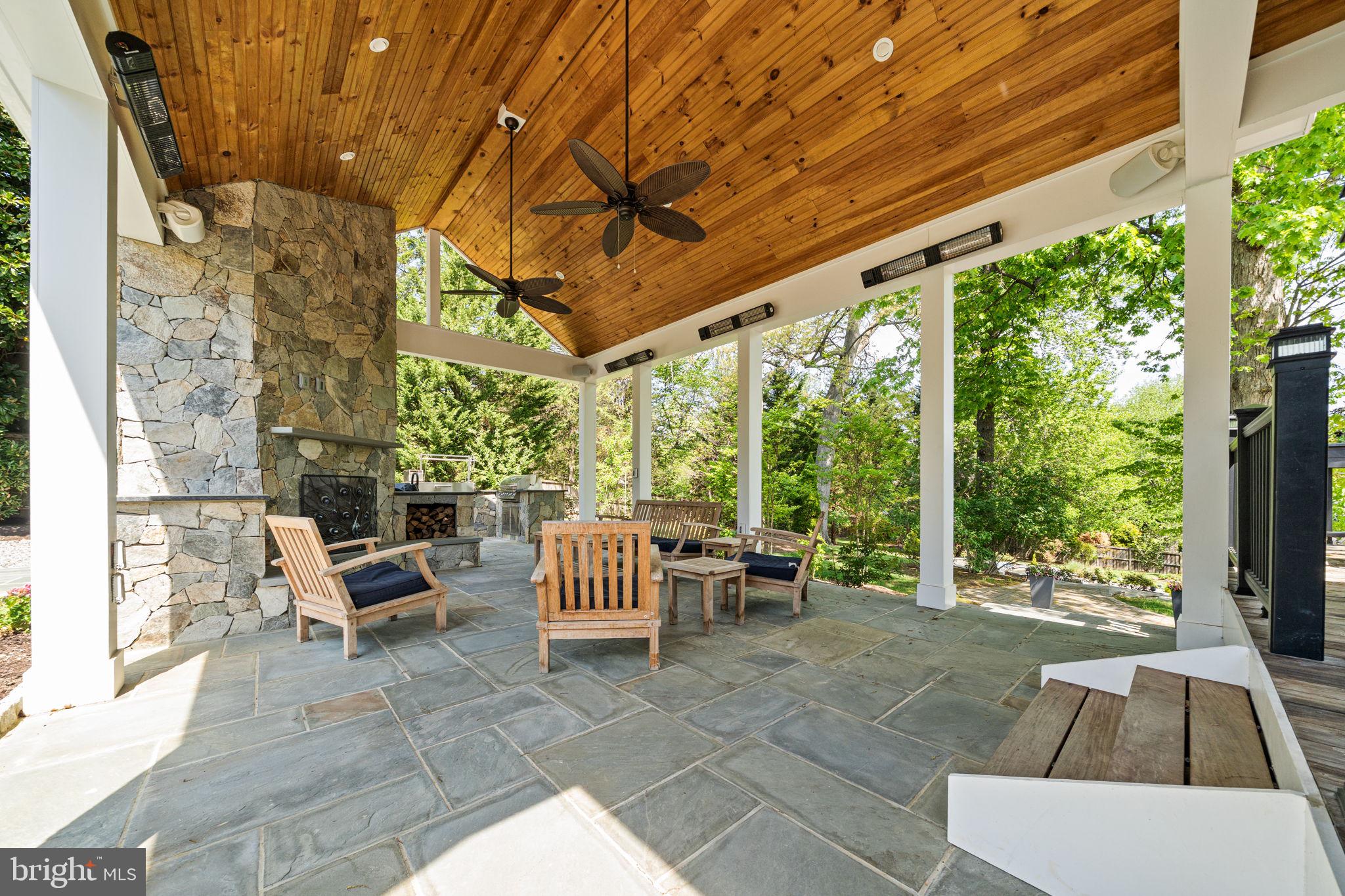 JANNEYS LANE - Residential