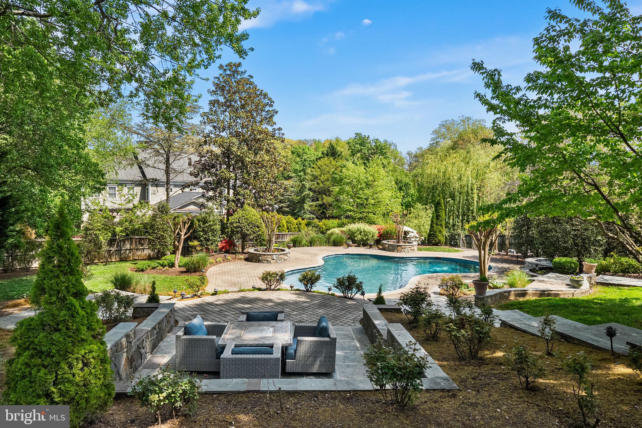 JANNEYS LANE - Residential