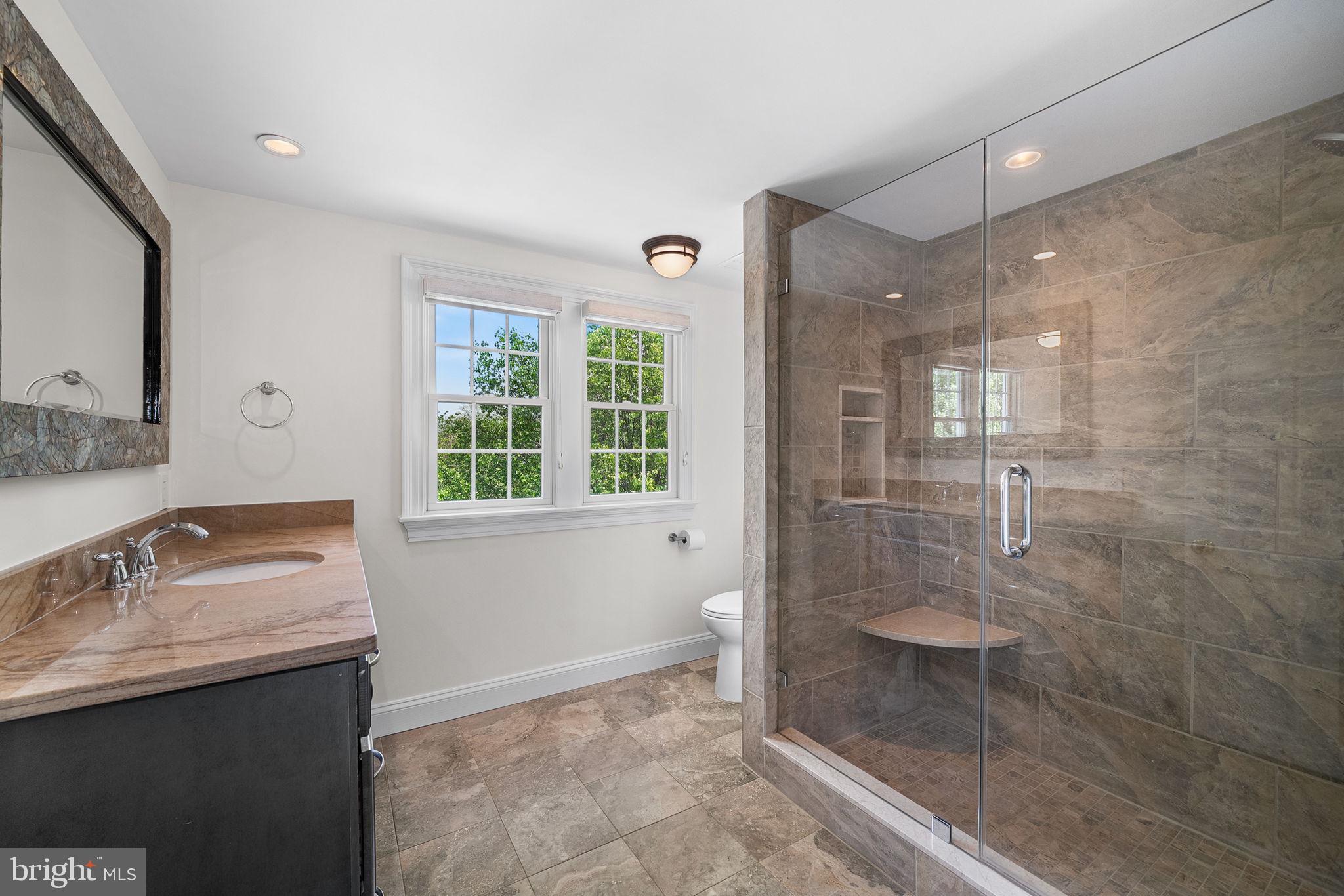 JANNEYS LANE - Residential