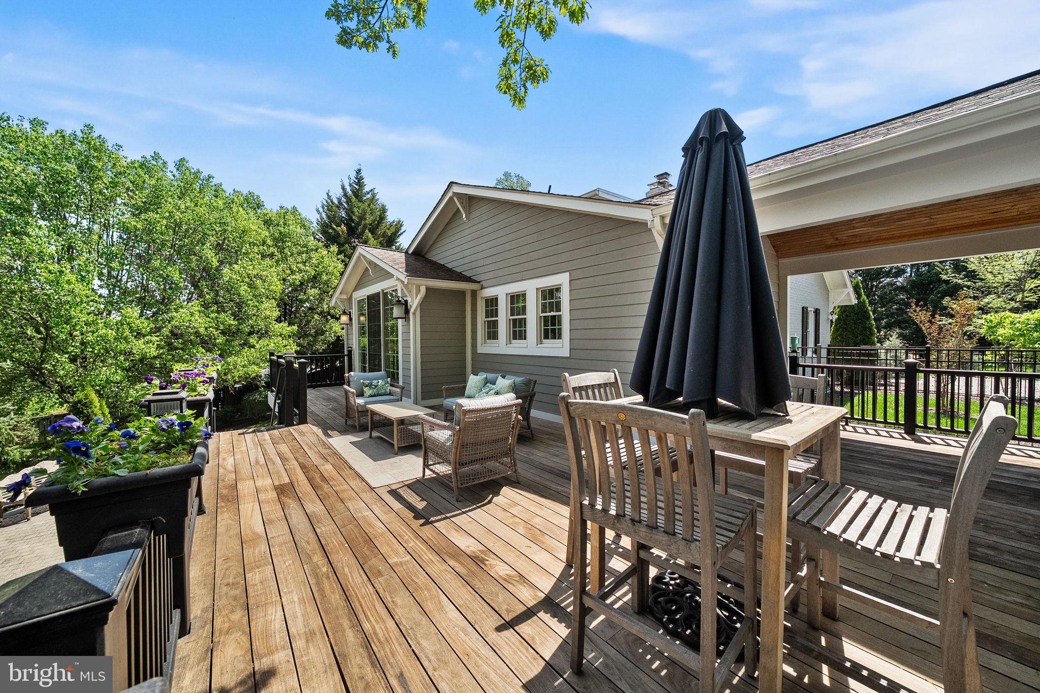 JANNEYS LANE - Residential