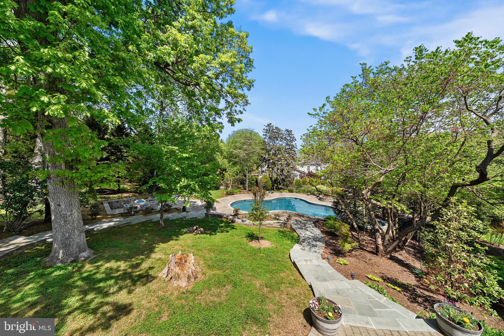 JANNEYS LANE - Residential