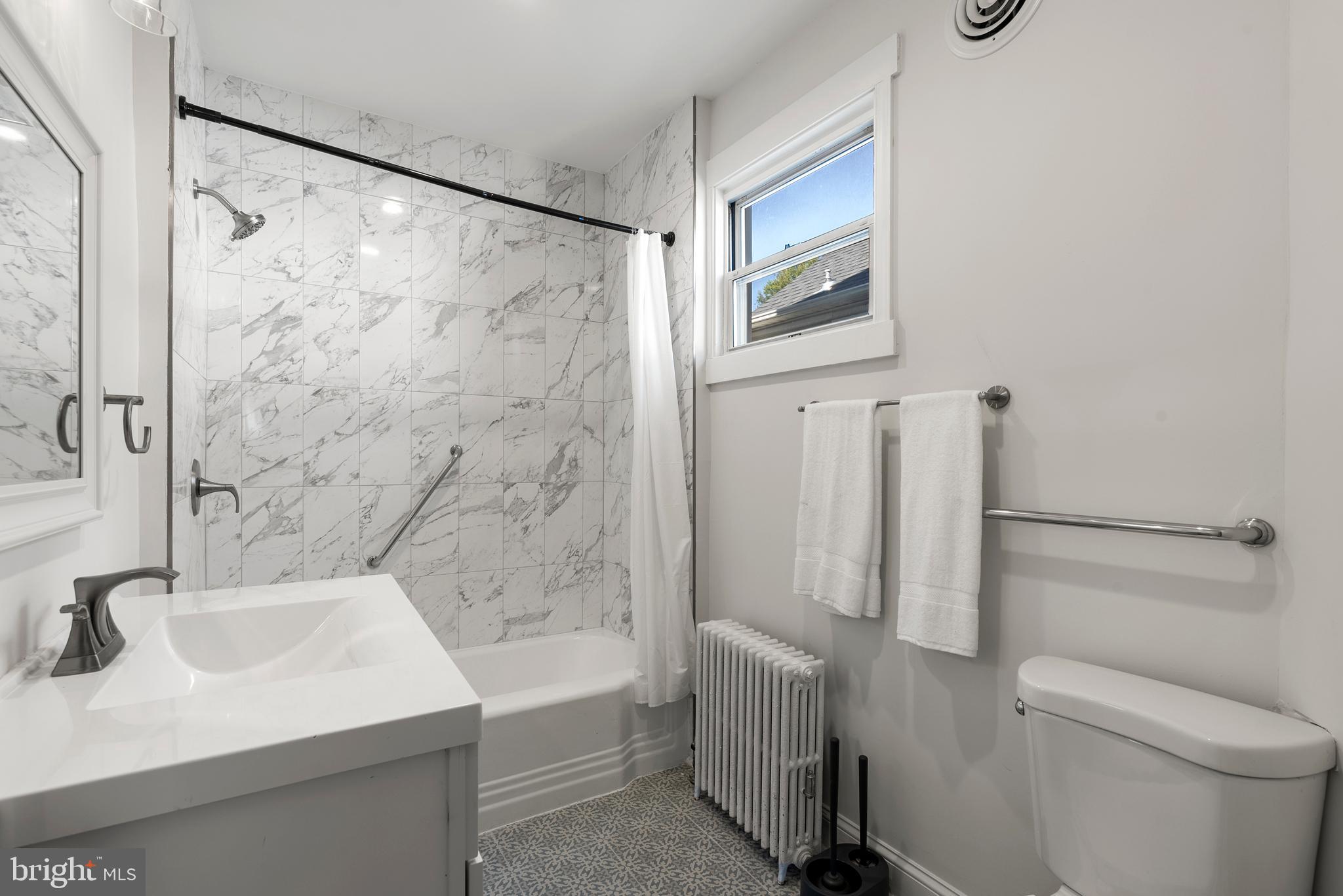 HAMILTON HEIGHTS - Residential