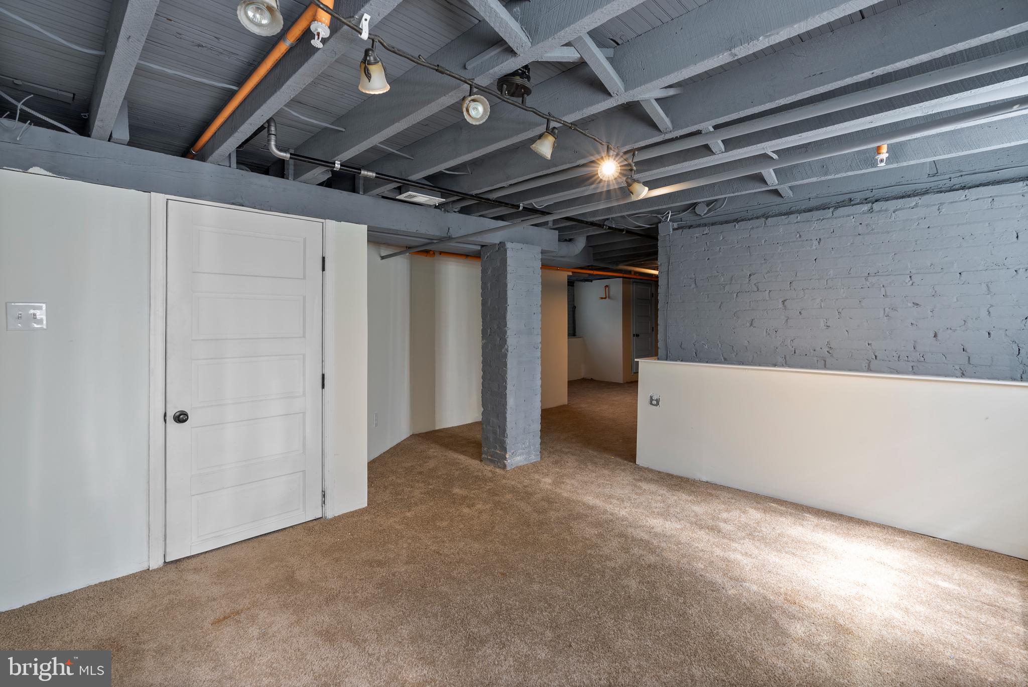 HAMILTON HEIGHTS - Residential