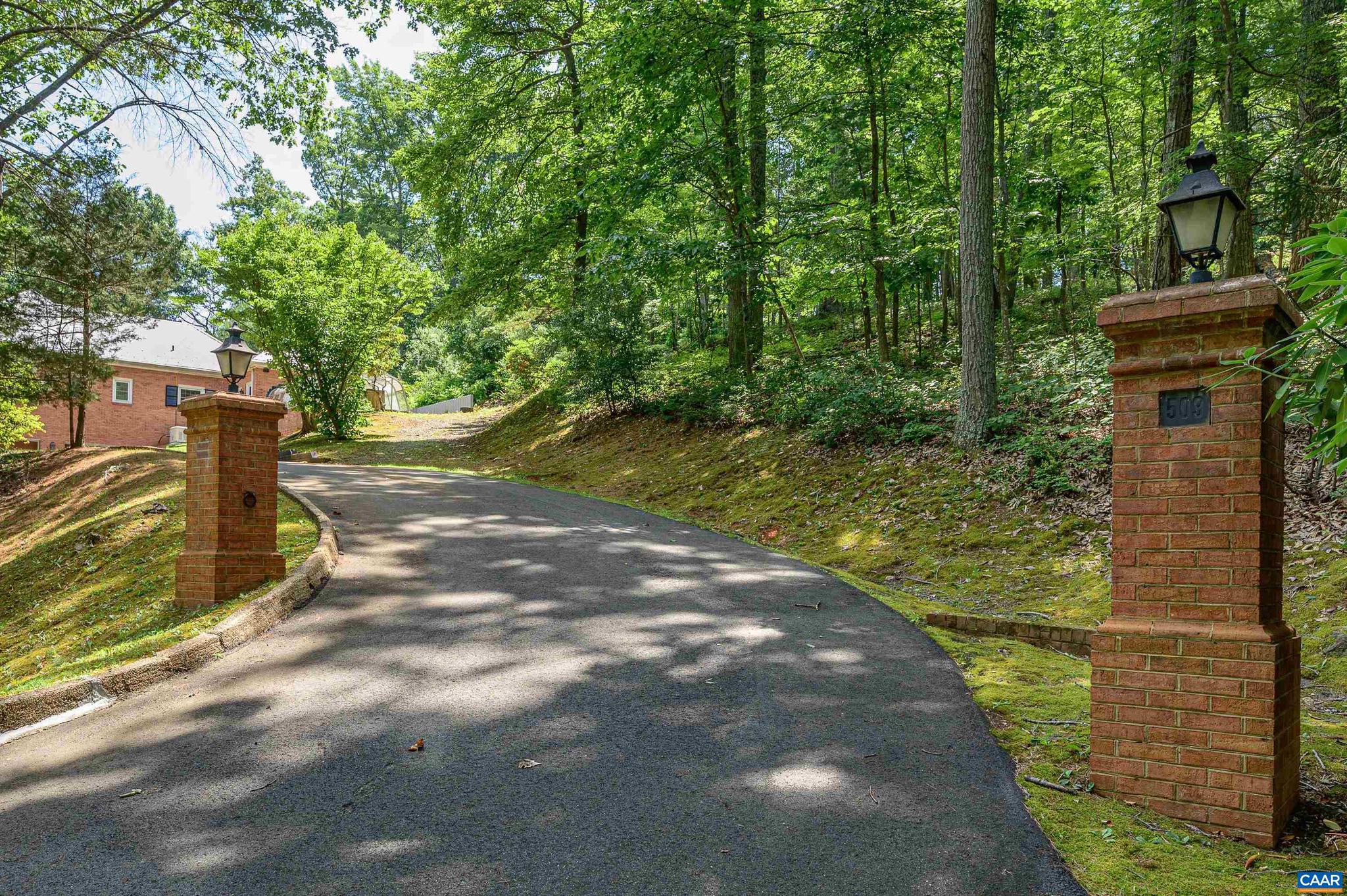 EDNAM FOREST - Residential