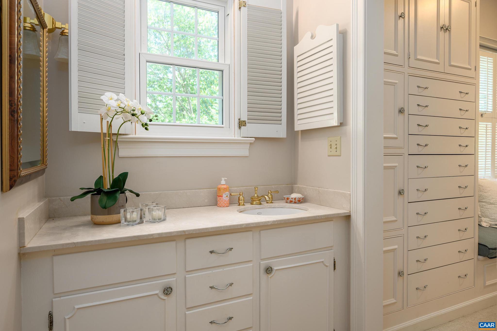 EDNAM FOREST - Residential