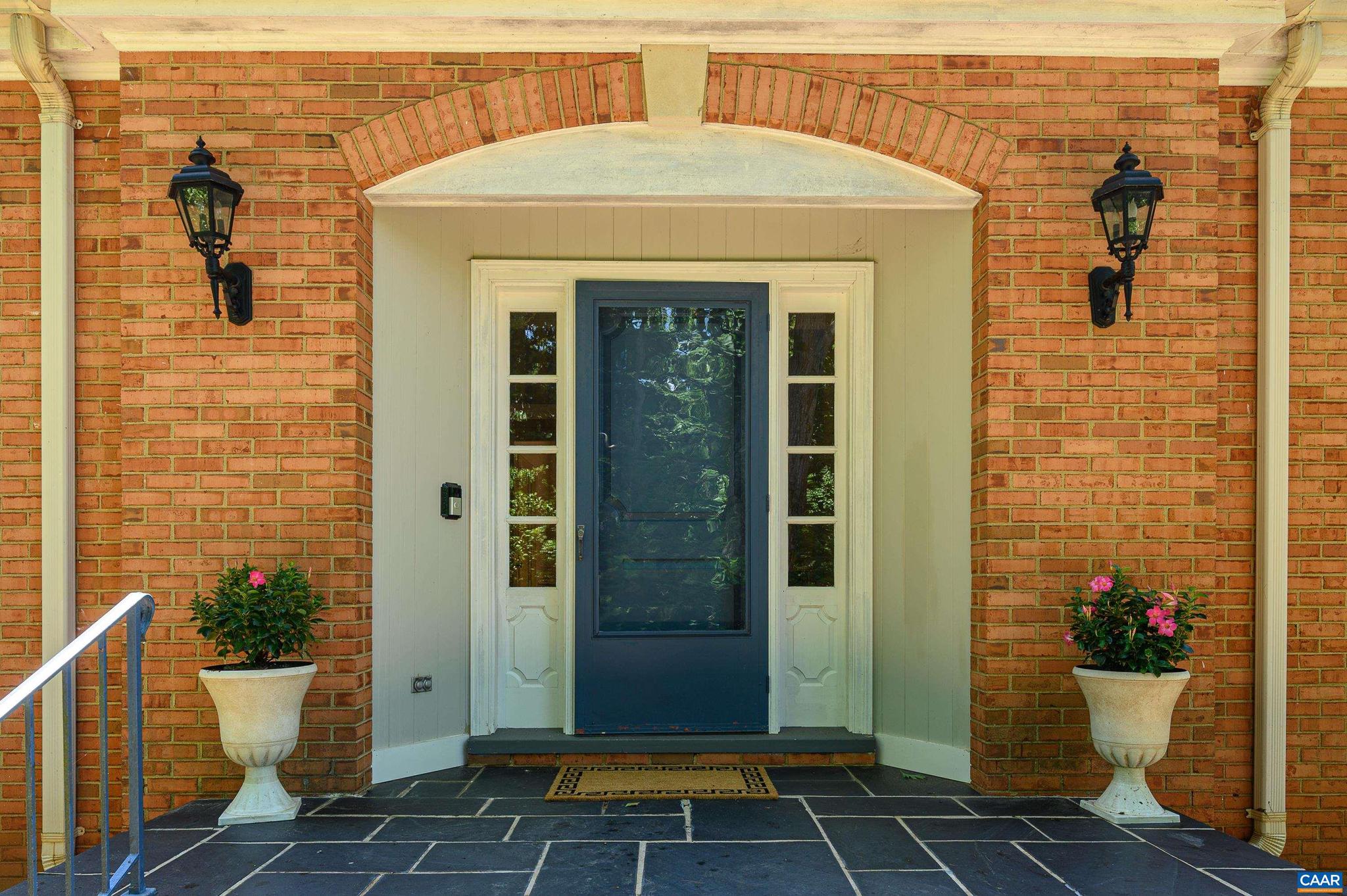 EDNAM FOREST - Residential