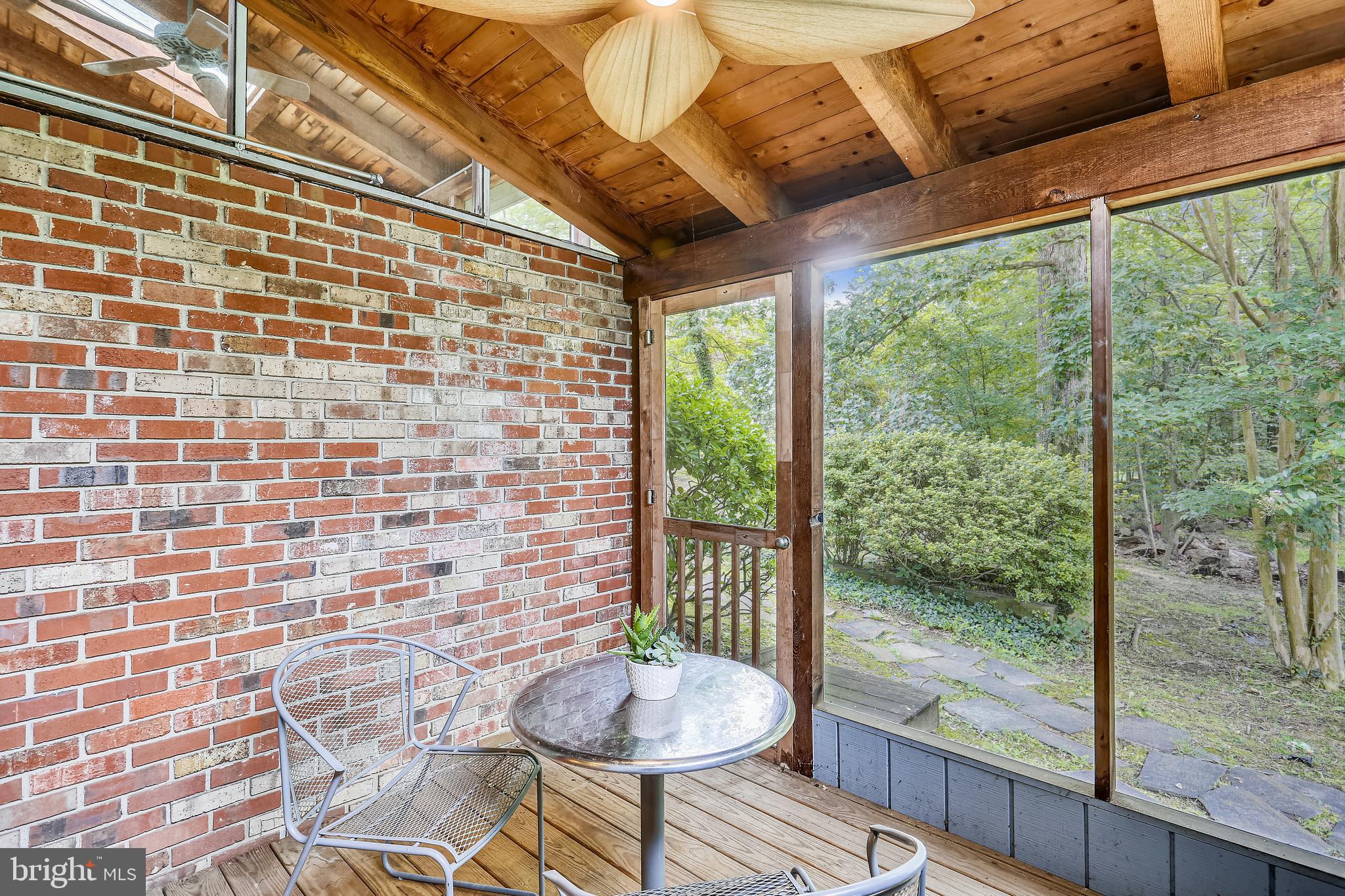 POTOMAC OUTSIDE - Residential