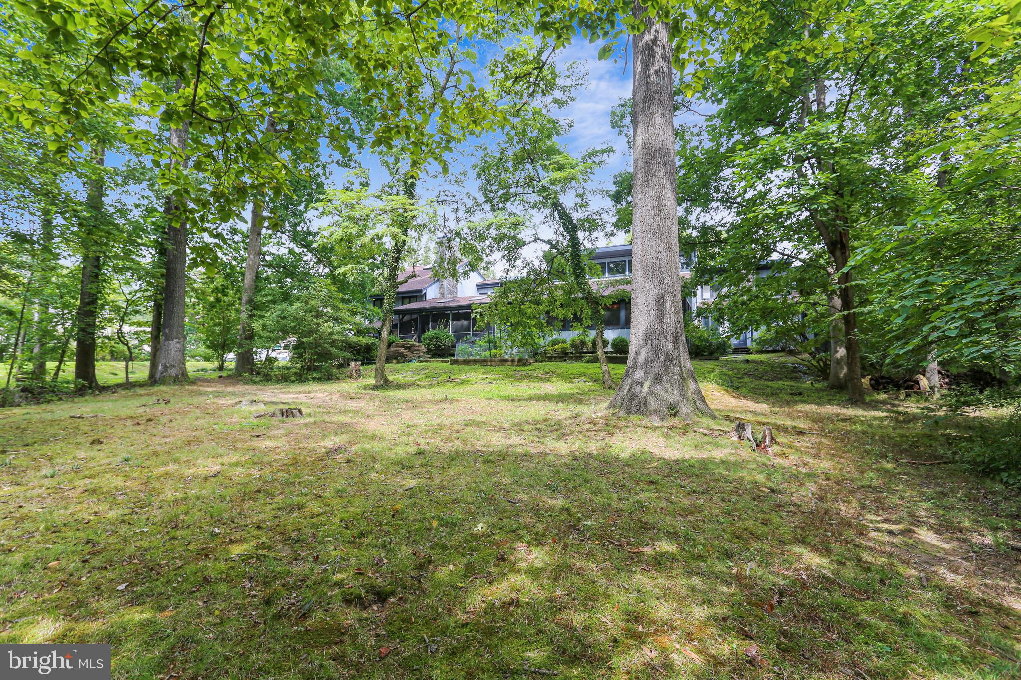 POTOMAC OUTSIDE - Residential