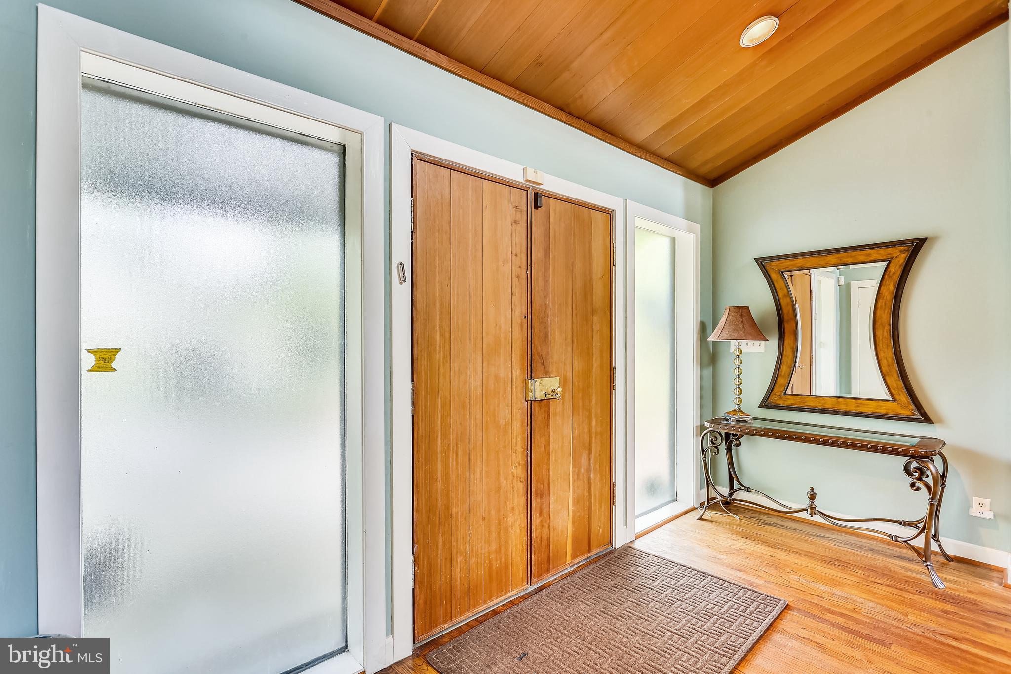 POTOMAC OUTSIDE - Residential