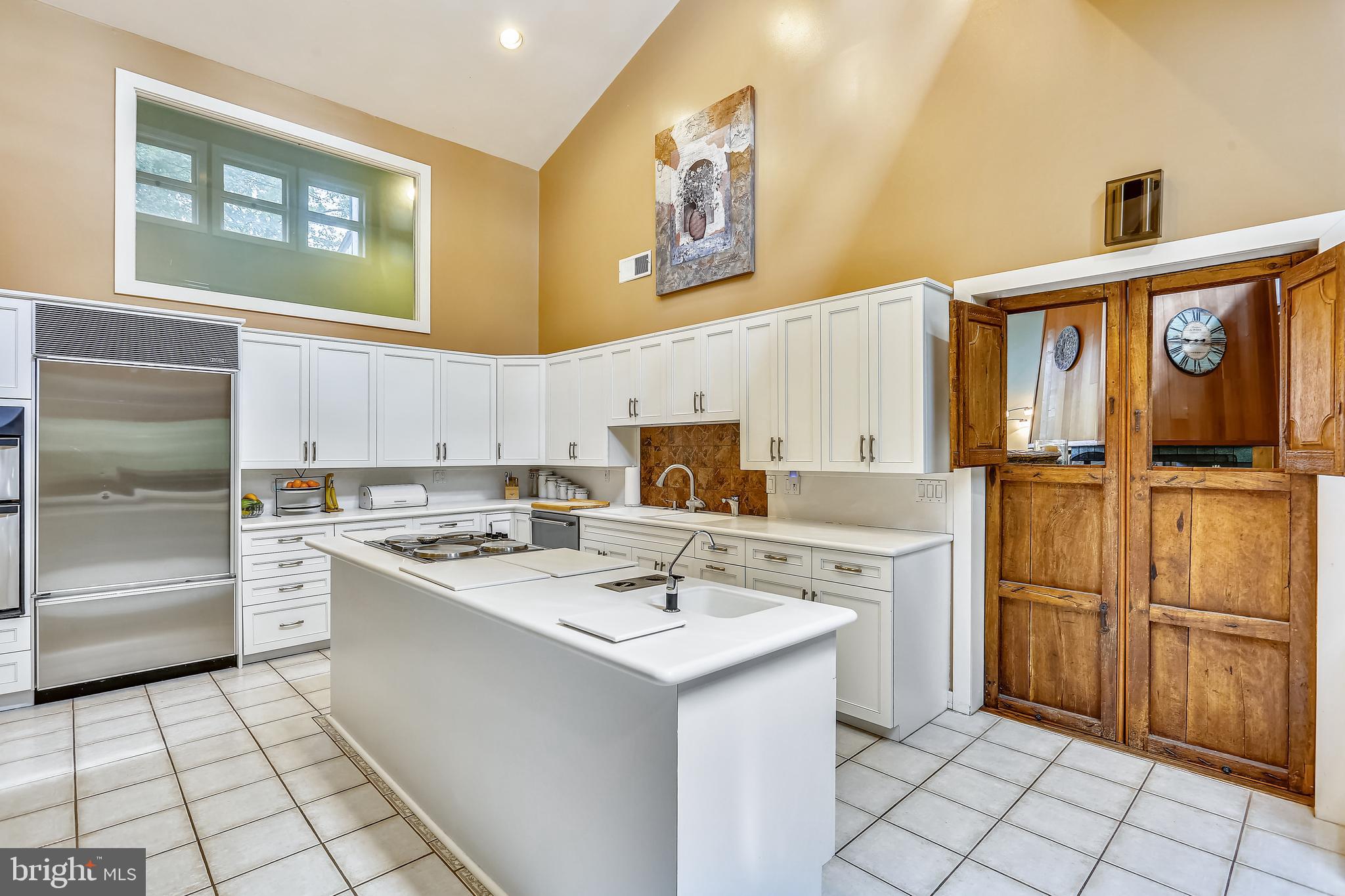 POTOMAC OUTSIDE - Residential