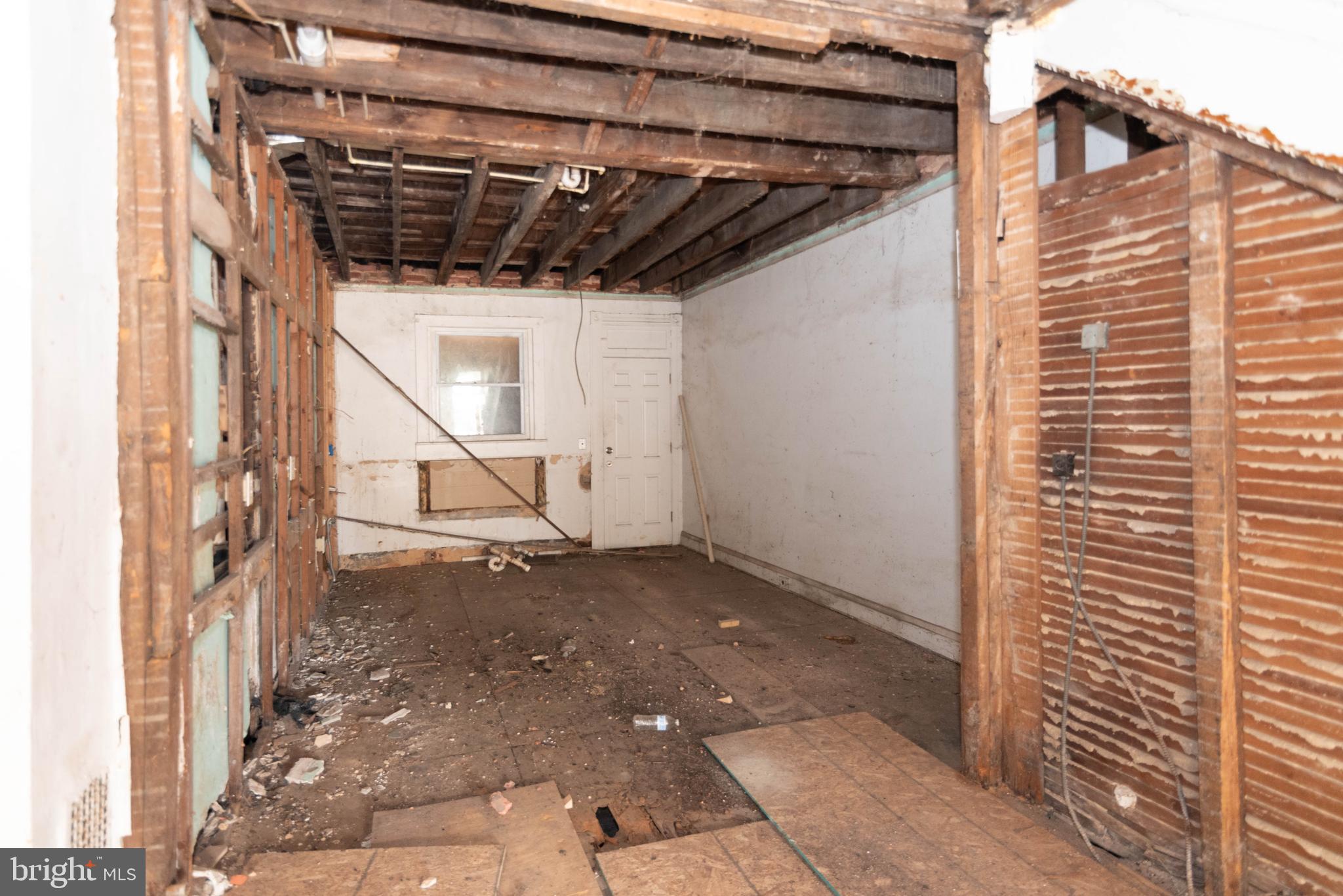 MADISON EASTEND - Residential