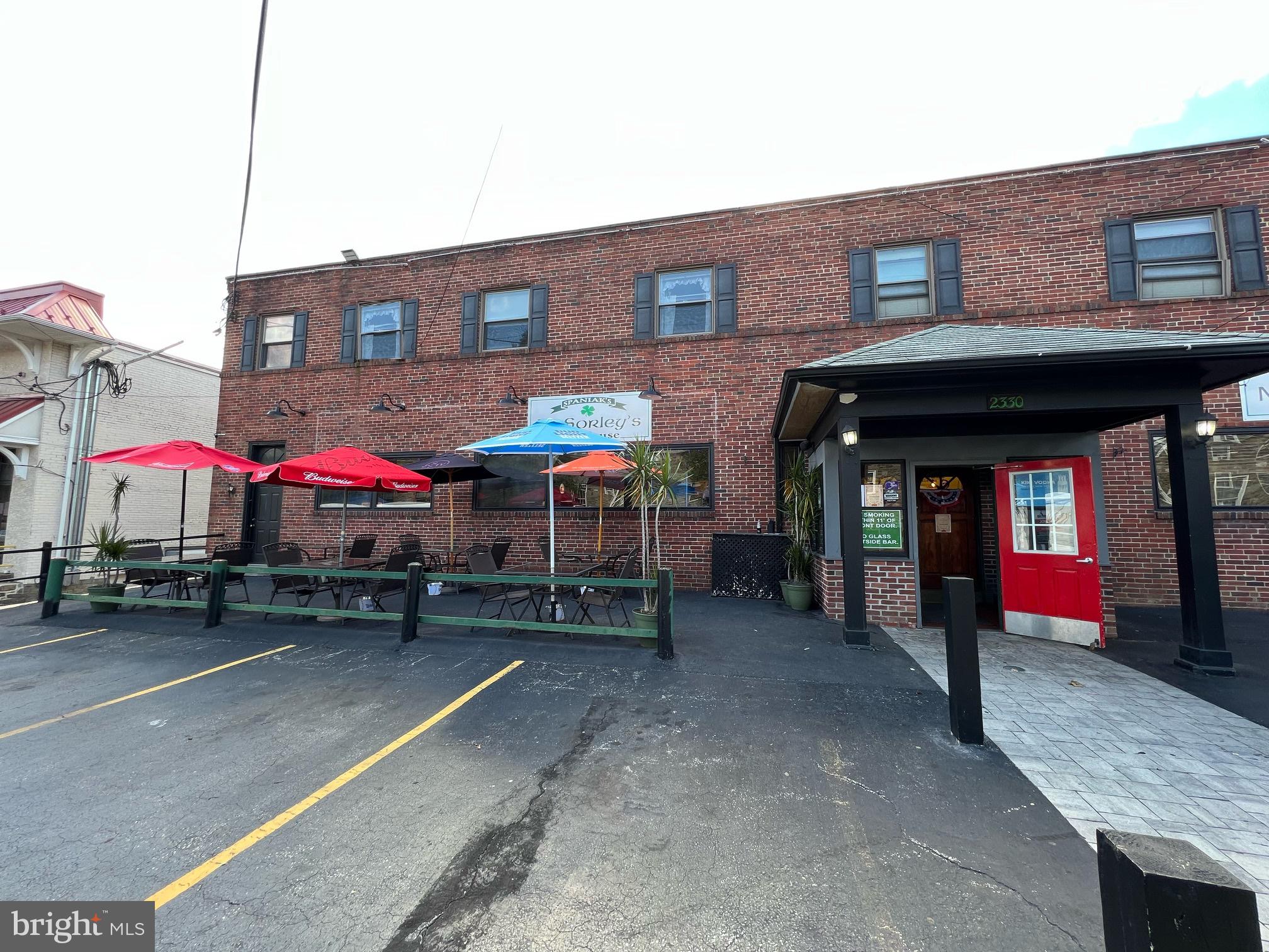 Well establish bar and restaurant in Ardmore, Haverford Twp. with full kitchen and fully approved indoor and out door dining. Sale includes the business, real estate, FF&E and R liquor license as well as the name . Four fully leased apartments are located on the 2nd floor and have a long rental history. There is value add opportunities with the business, lower level and apartments. BUSINESS Can be purchased without real estate for $600,000. seller will hold financing at market rate. Owners are retiring, We ask that you do not speak to employees regarding the sale.