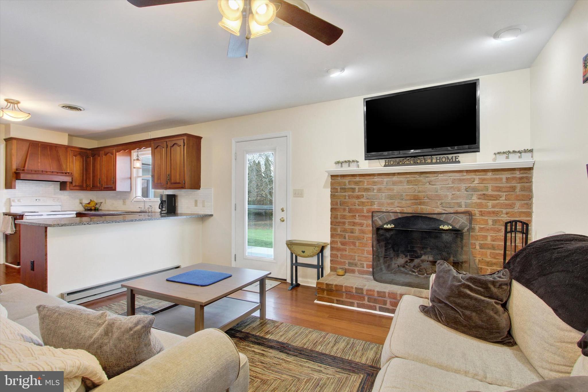 WAYNE HEIGHTS - Residential