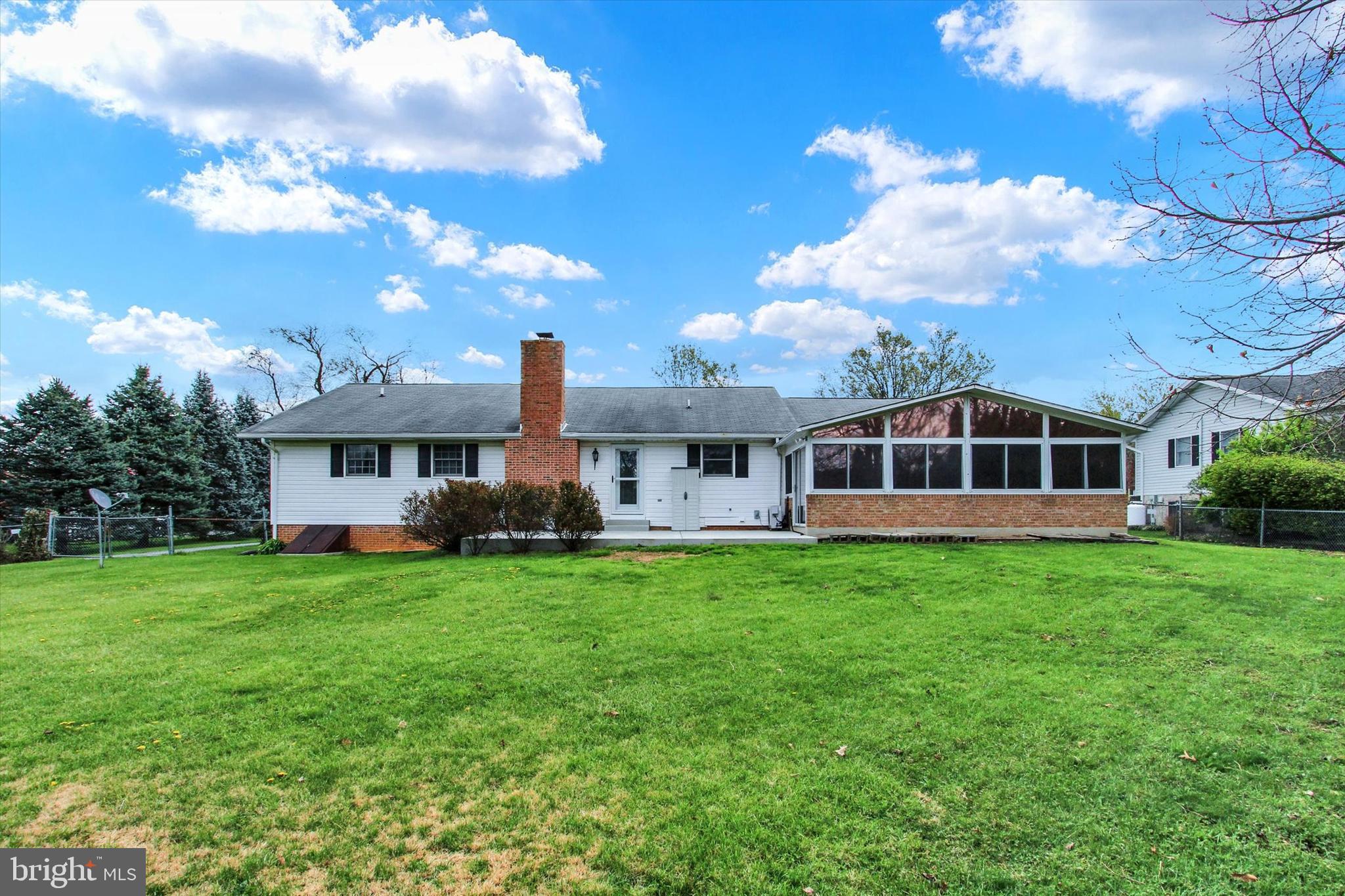 WAYNE HEIGHTS - Residential