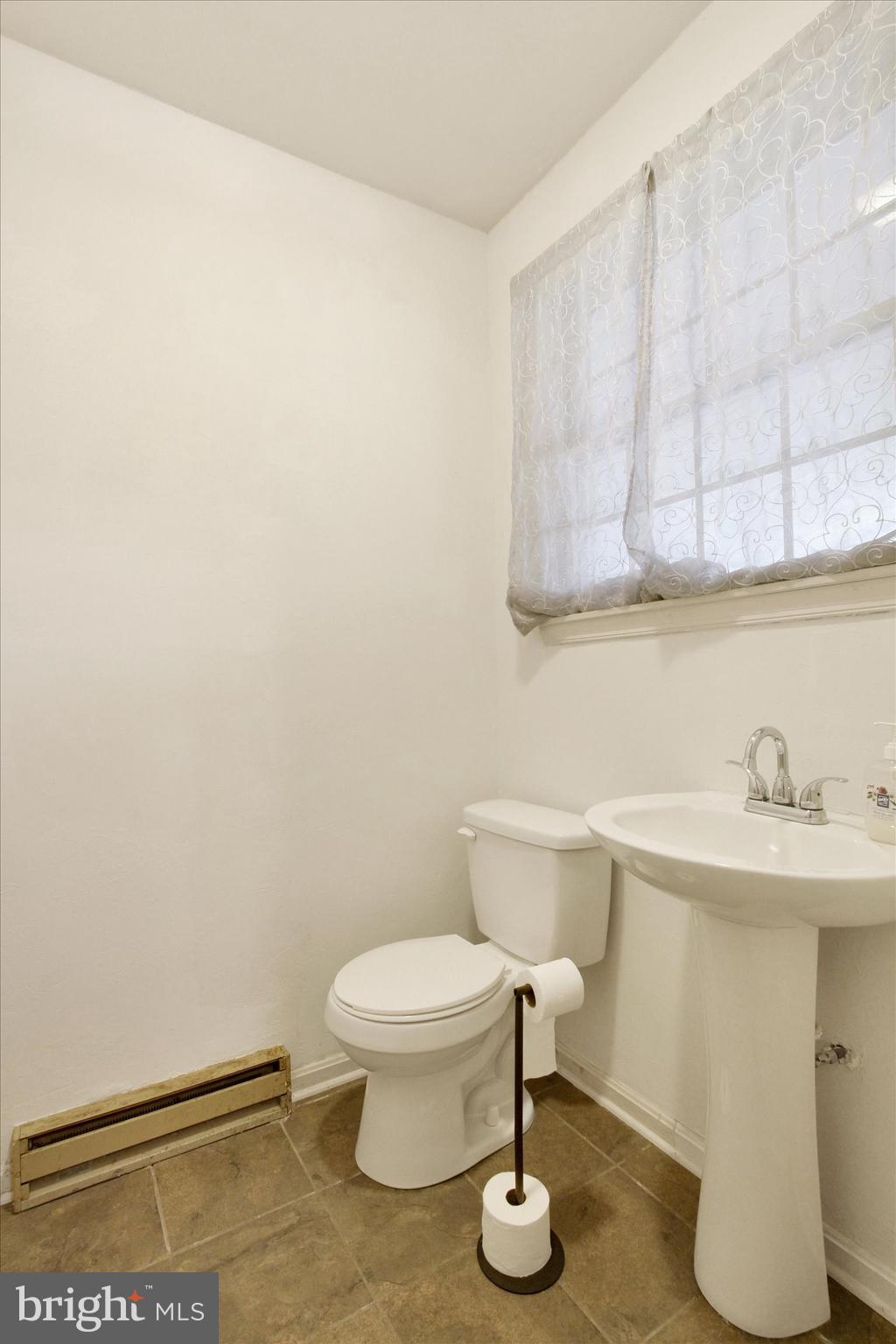 WAYNE HEIGHTS - Residential