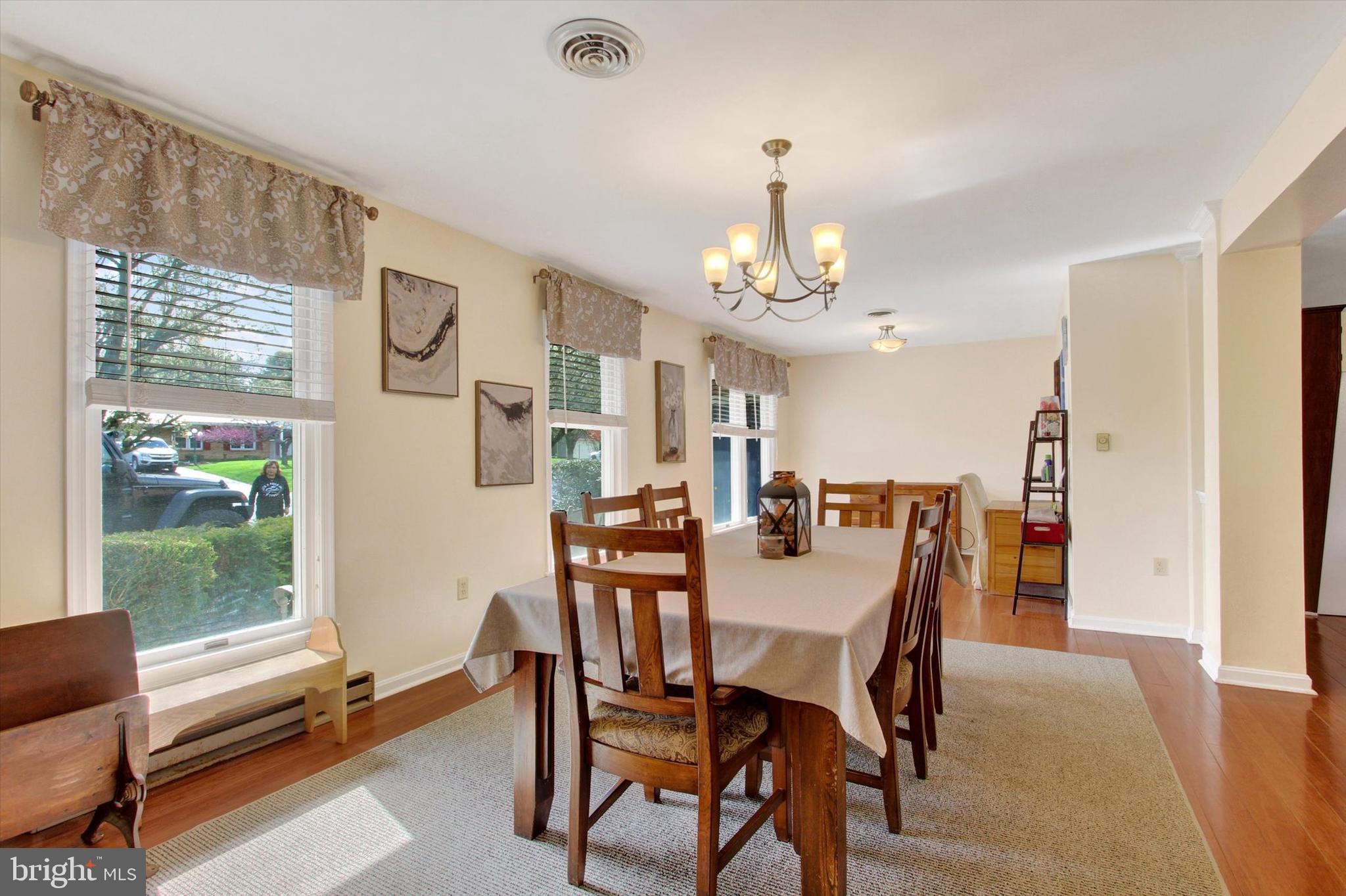 WAYNE HEIGHTS - Residential