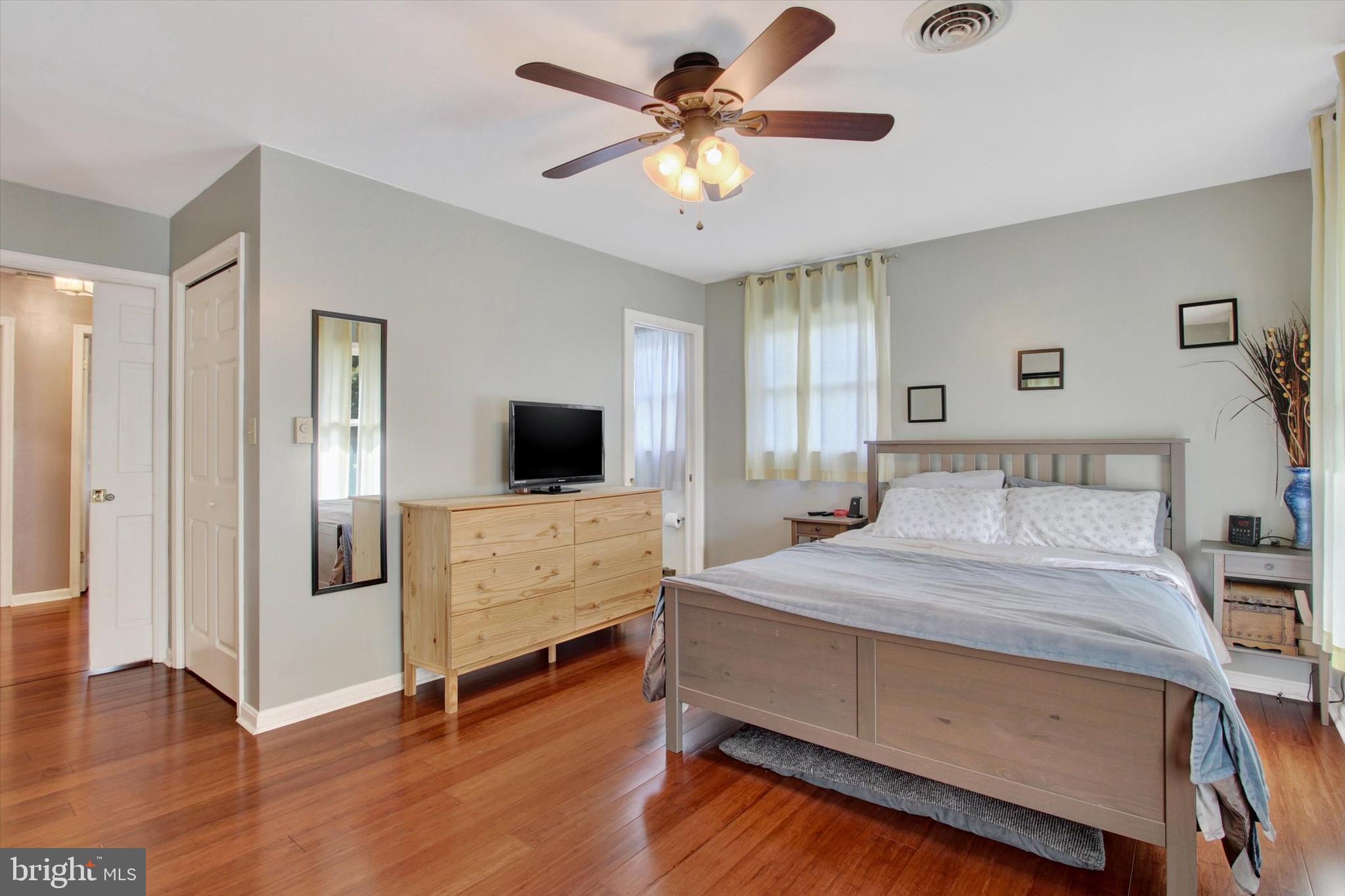 WAYNE HEIGHTS - Residential