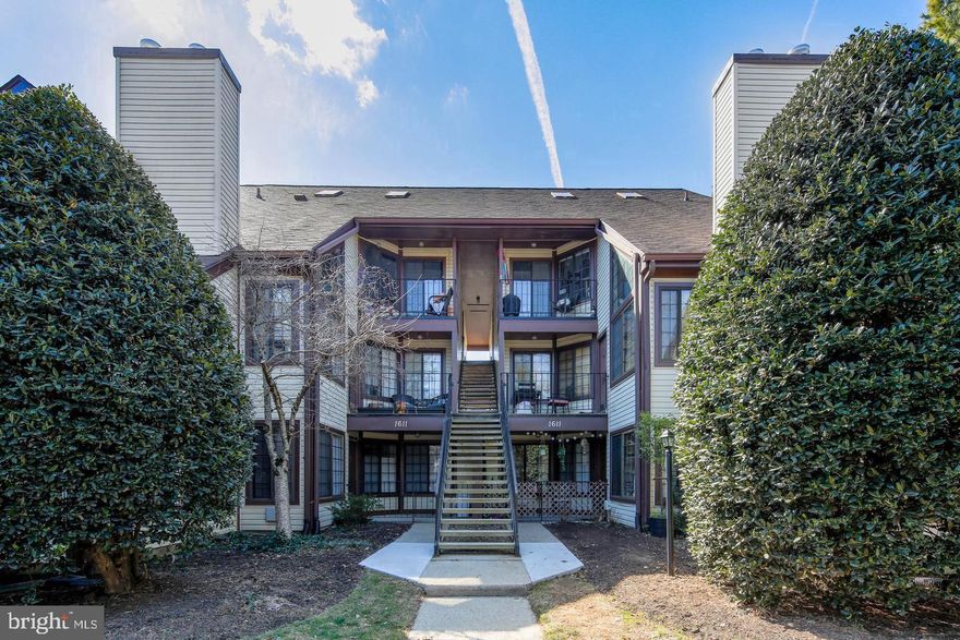 Discover the charm of this ground-level 2-bedroom, 1-bath condo in Crofton! With no stairs to worry about, you can step right out onto the patio—perfect for dog lovers who need easy outdoor access. Enjoy a beautifully updated kitchen last 2022, luxury vinyl flooring in the main living areas, plenty of natural light and cozy new carpets in the bedrooms. Freshly painted and equipped with stainless steel appliances, this condo is move-in ready plus water is included in the rent. Located near Waugh Chapel's bustling shops, restaurants, and theater, plus a golf course and community pool (with optional membership), it's ideal for those commuting to DC, Baltimore, or Annapolis. Don't miss out on this gem!