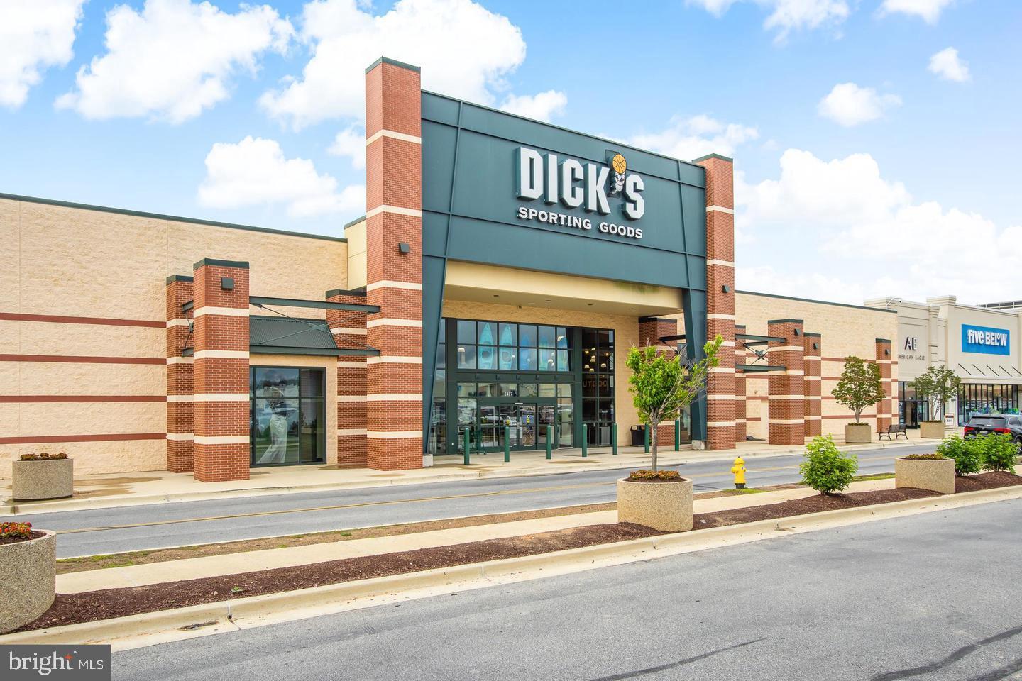 THE TIERS OF WALDEN - Residential Lease