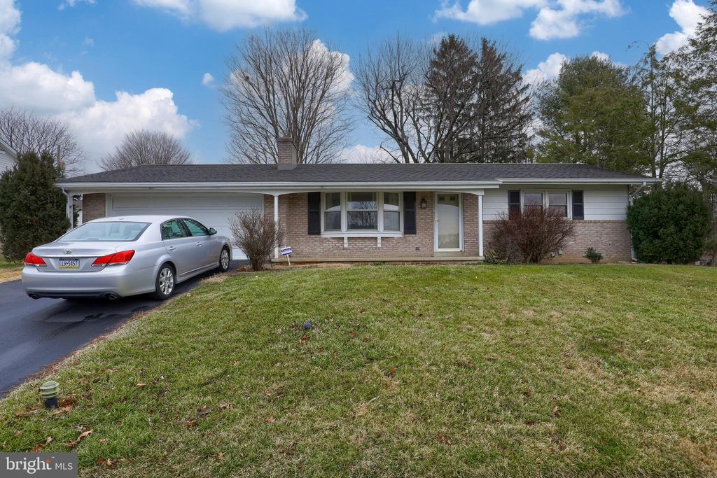 Photo of 2149 BROCKTON RD, LANCASTER, PA 17601 (MLS # PALA2030714)