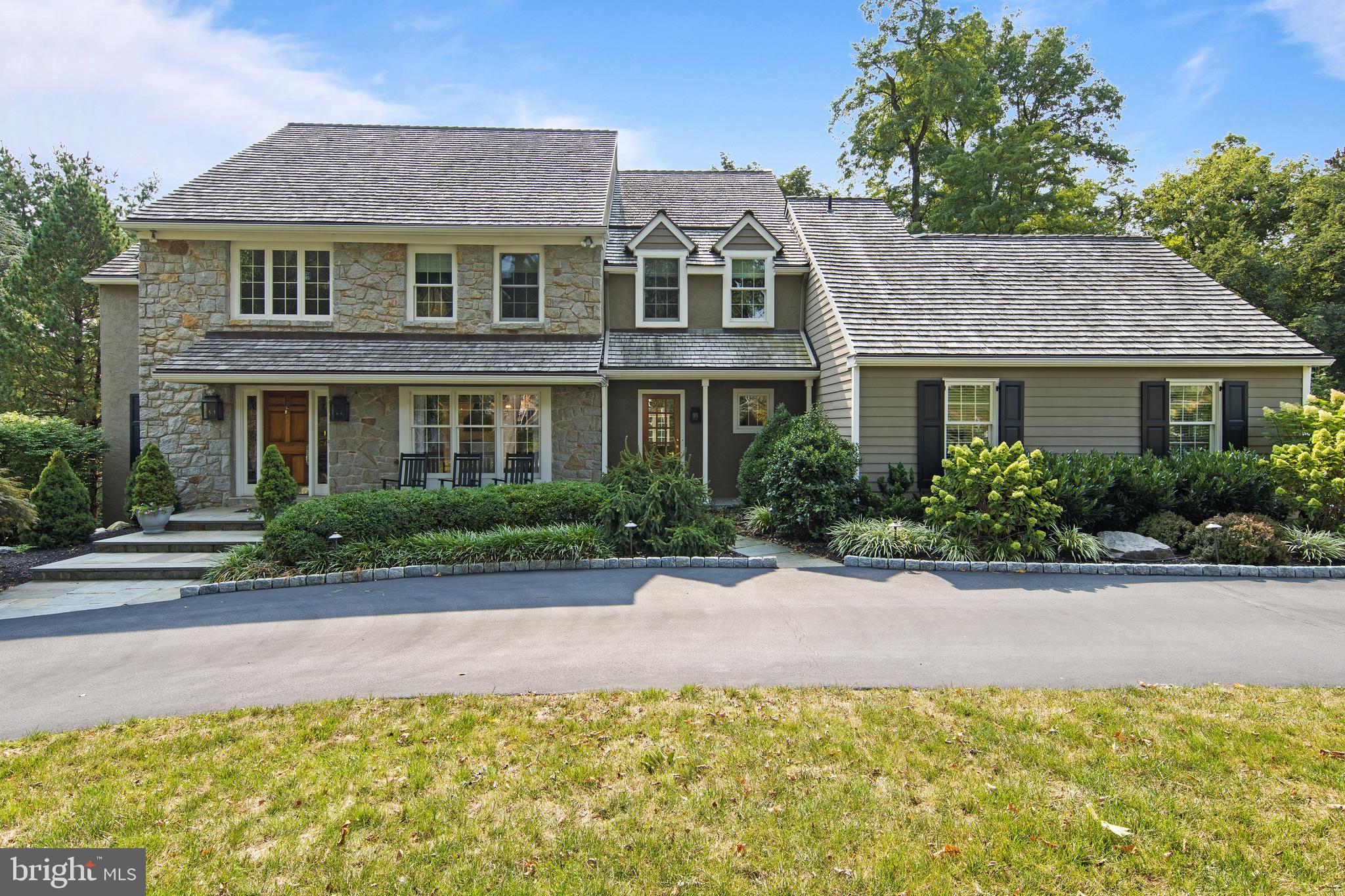 RAVENSCLIFF - Residential