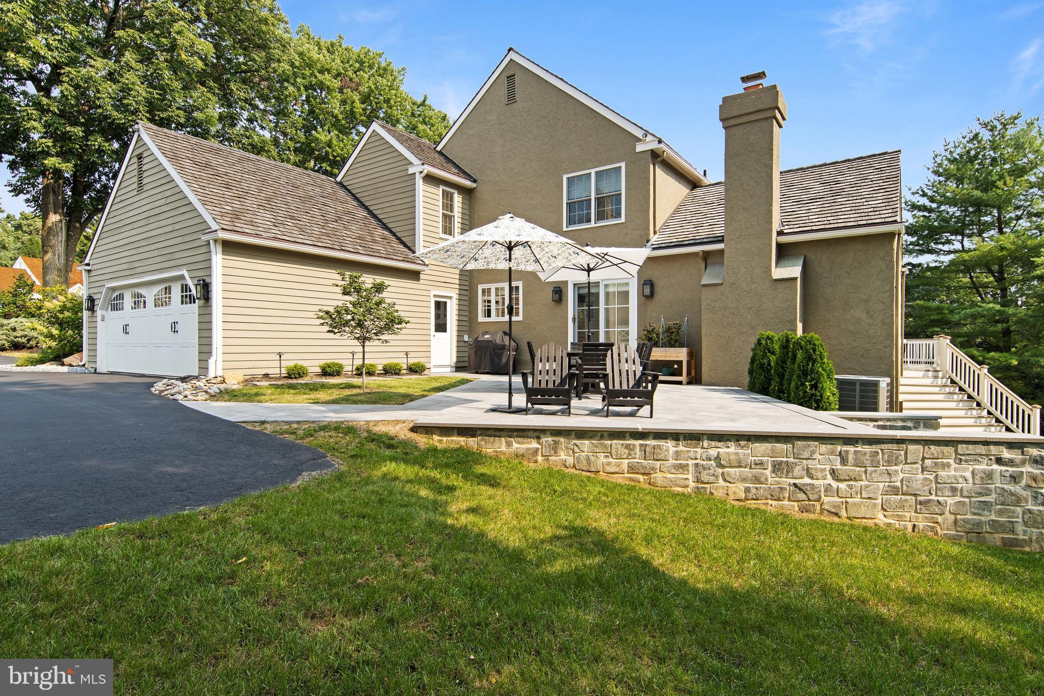 RAVENSCLIFF - Residential