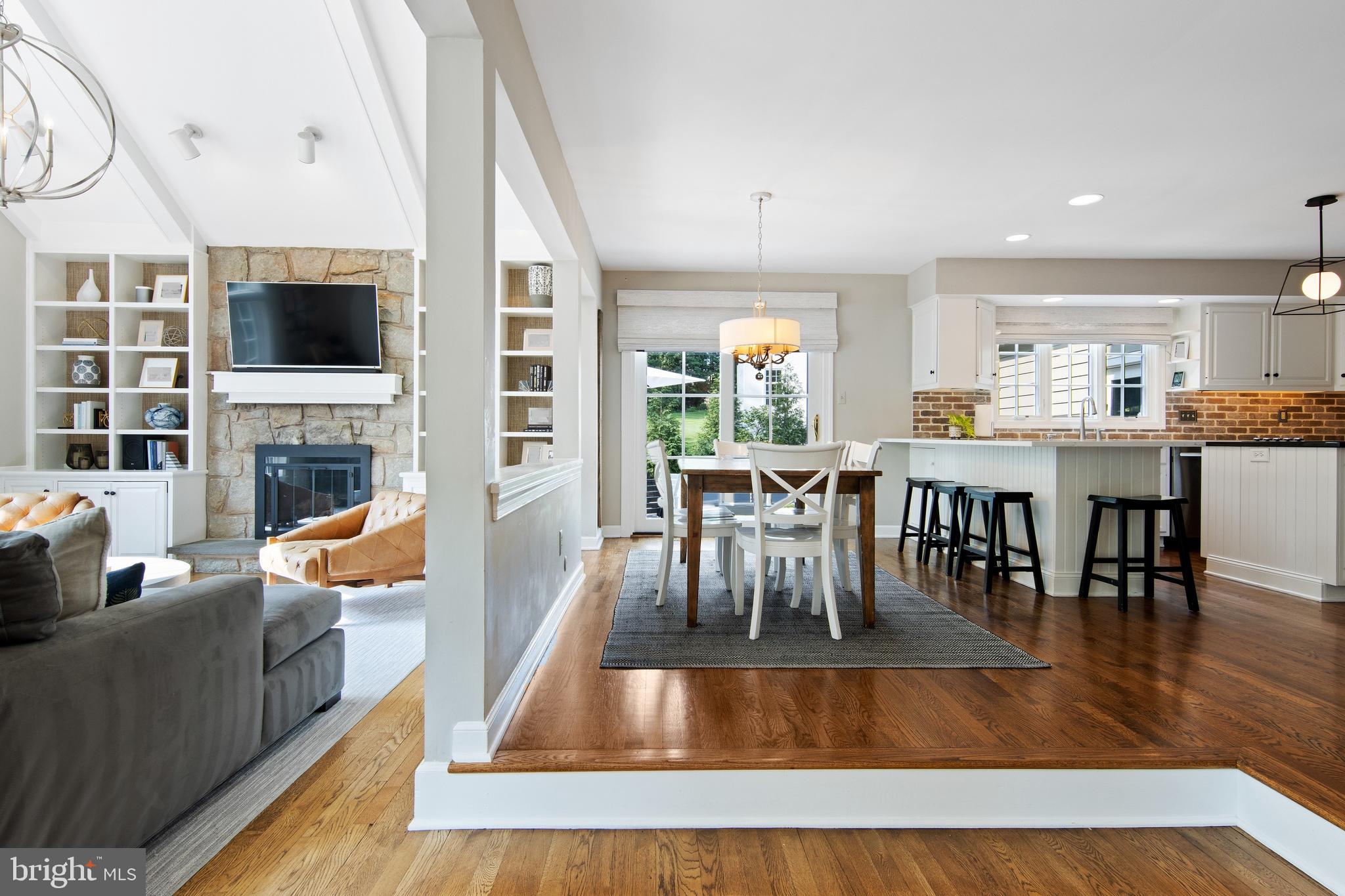 RAVENSCLIFF - Residential