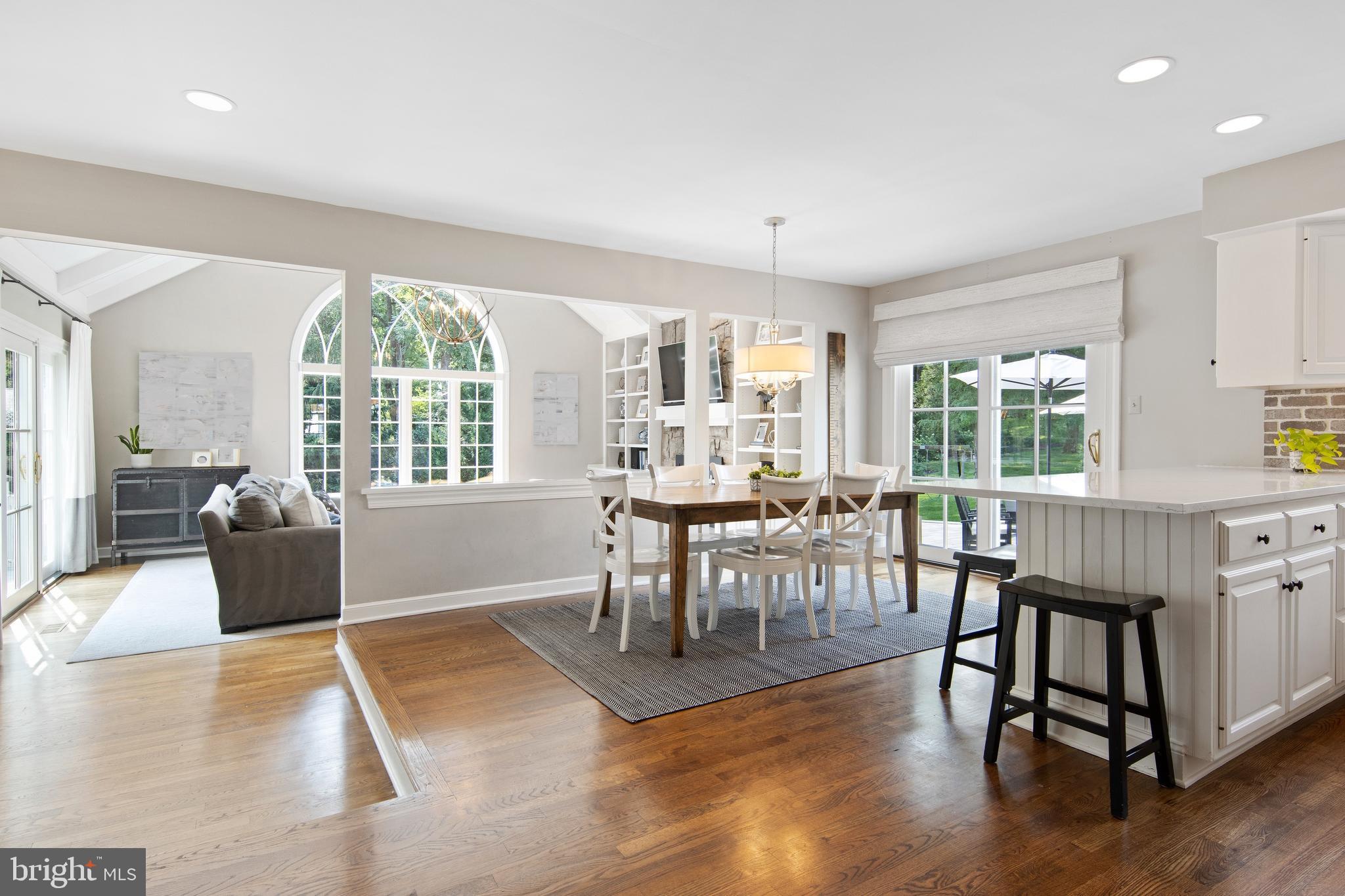 RAVENSCLIFF - Residential