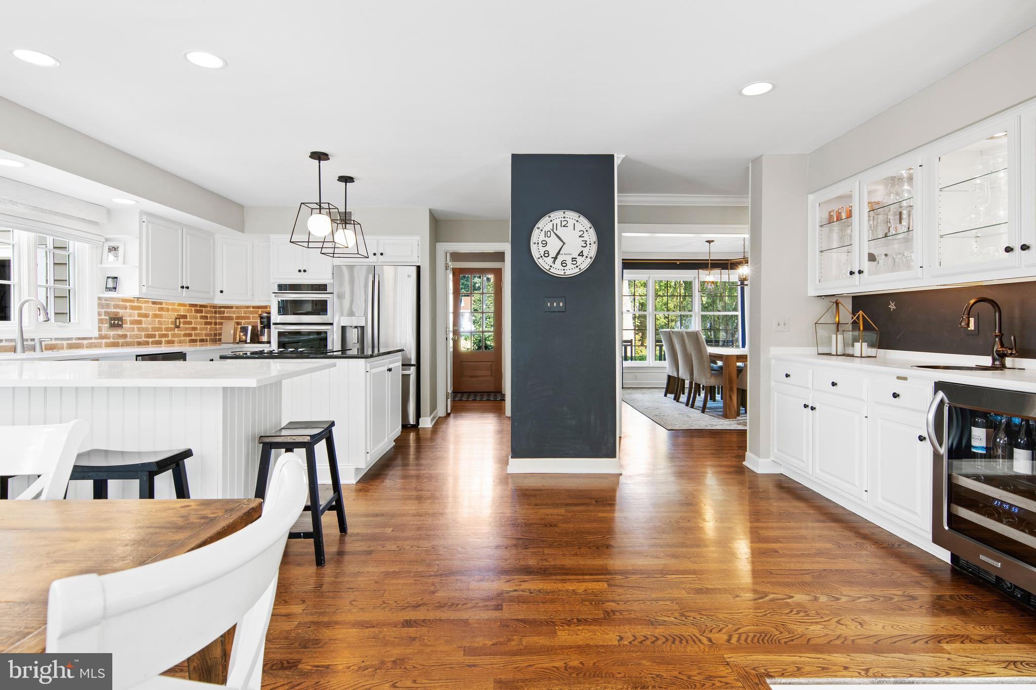 RAVENSCLIFF - Residential