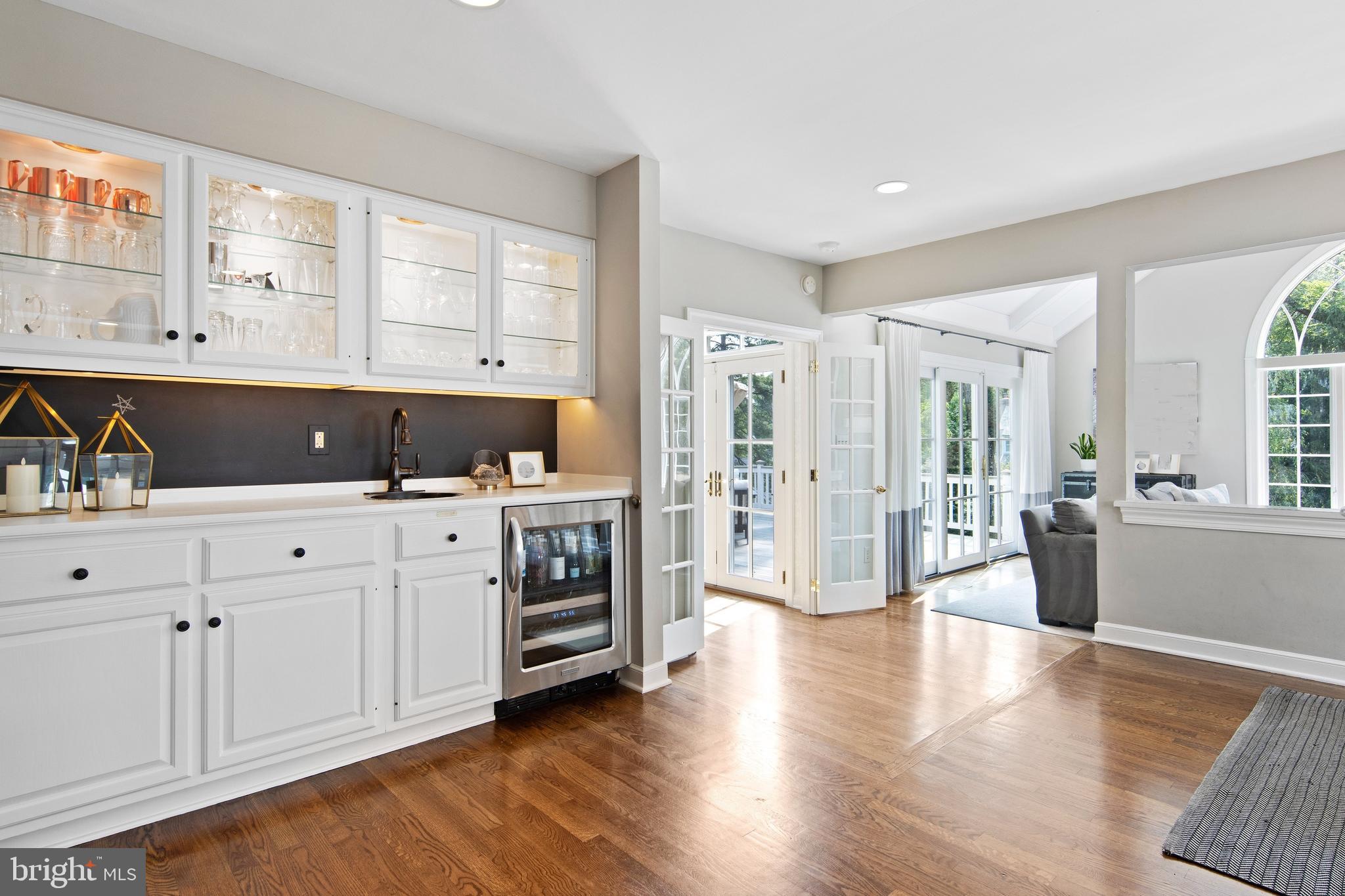 RAVENSCLIFF - Residential