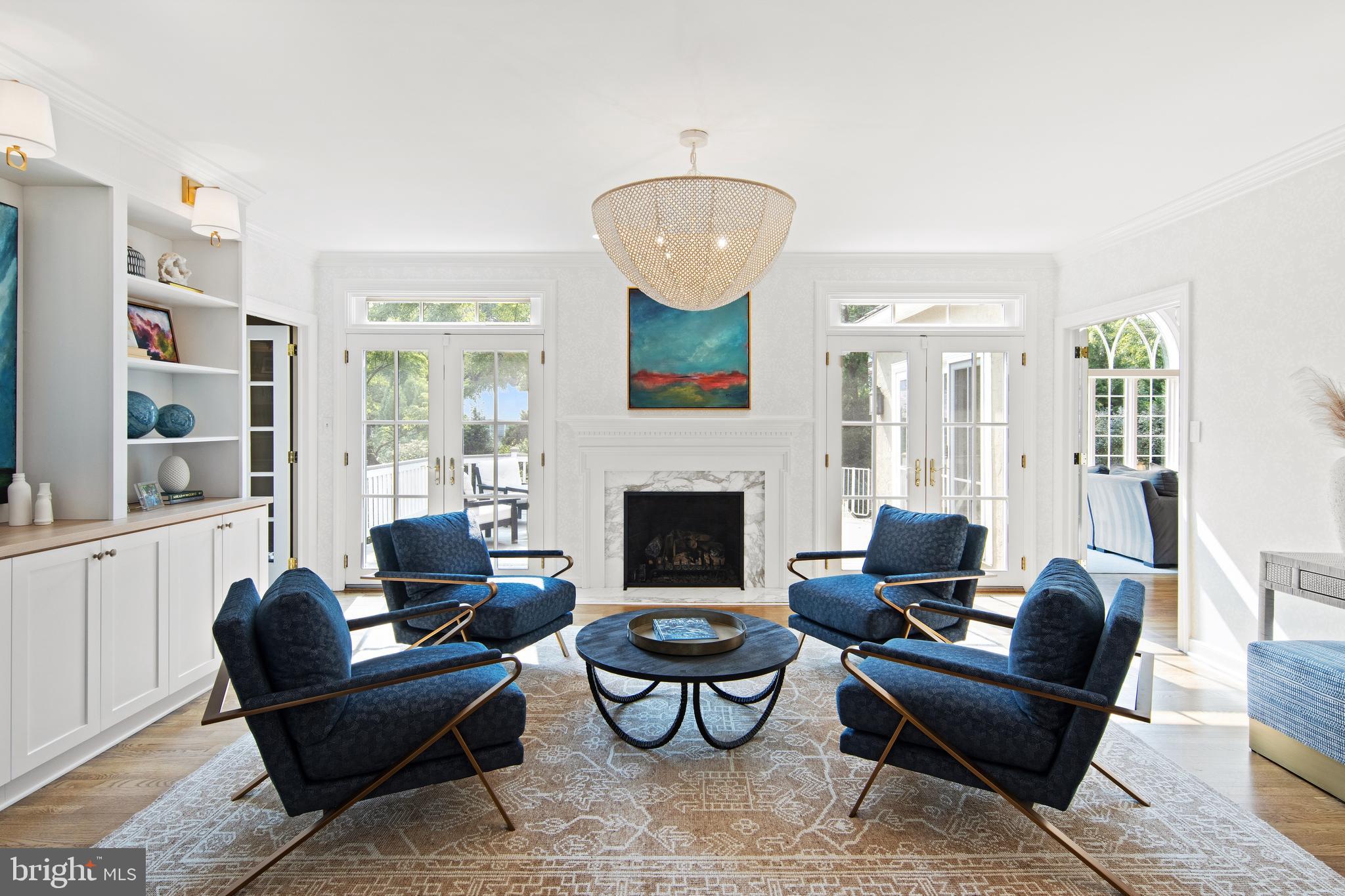 RAVENSCLIFF - Residential