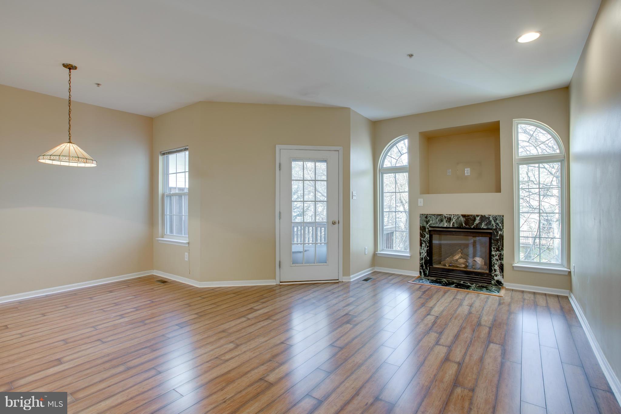 RIVER HILL - Residential Lease