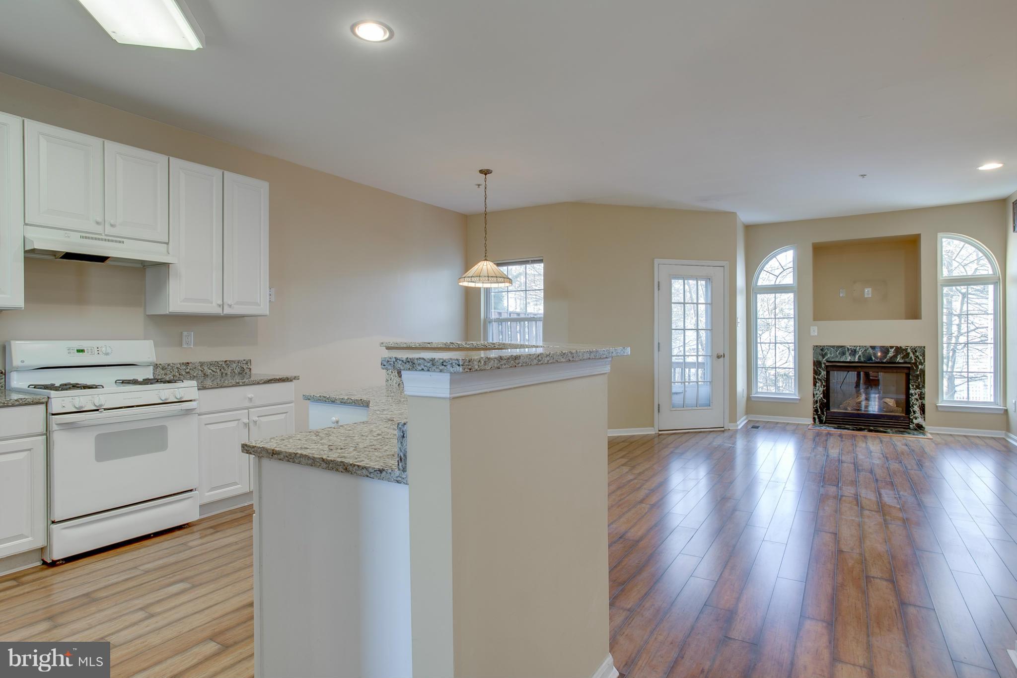 RIVER HILL - Residential Lease