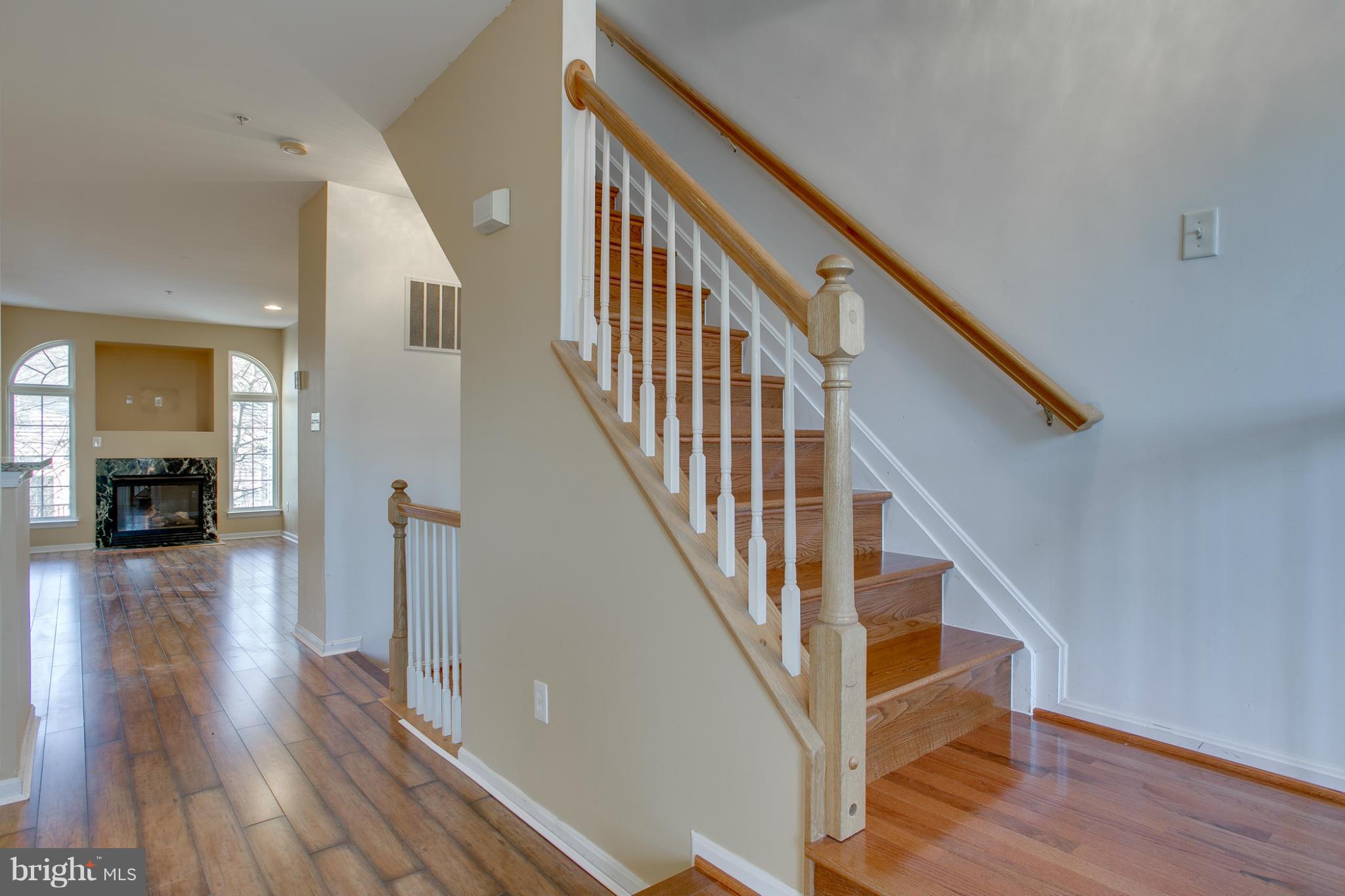 RIVER HILL - Residential Lease