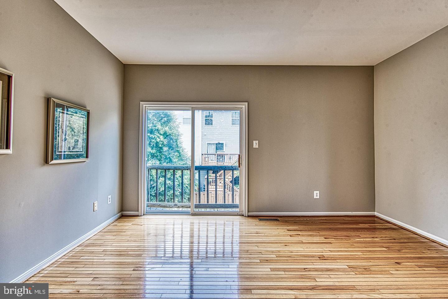 MCNAIR FARMS LAND BAY 2 - Residential Lease