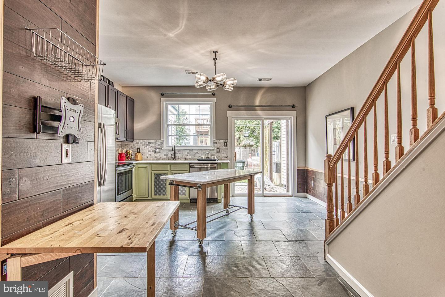 MCNAIR FARMS LAND BAY 2 - Residential Lease