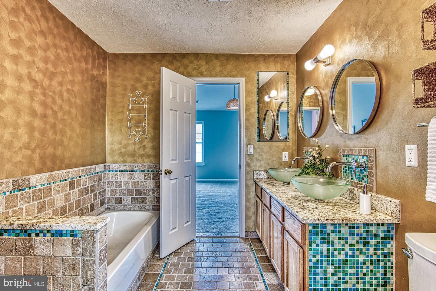 MCNAIR FARMS LAND BAY 2 - Residential Lease