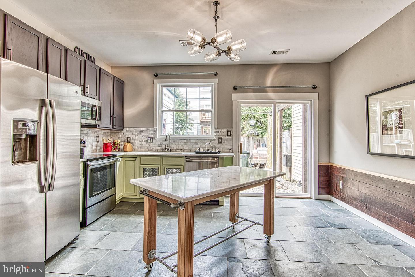 MCNAIR FARMS LAND BAY 2 - Residential Lease