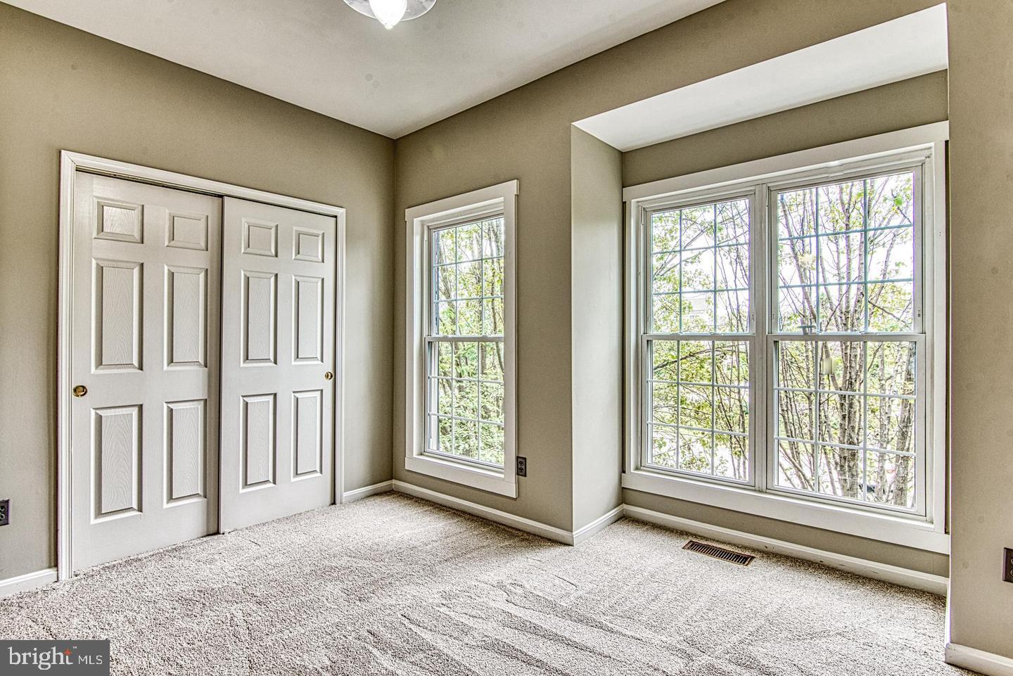 MCNAIR FARMS LAND BAY 2 - Residential Lease