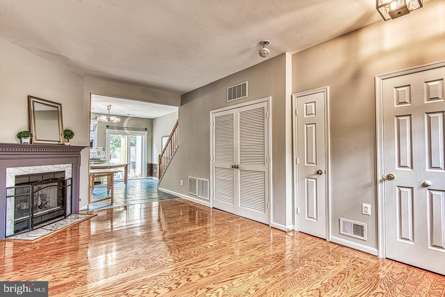 MCNAIR FARMS LAND BAY 2 - Residential Lease