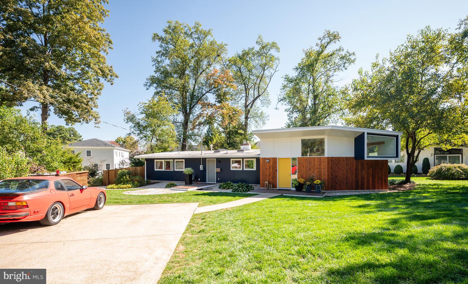 PINE SPRING - Residential