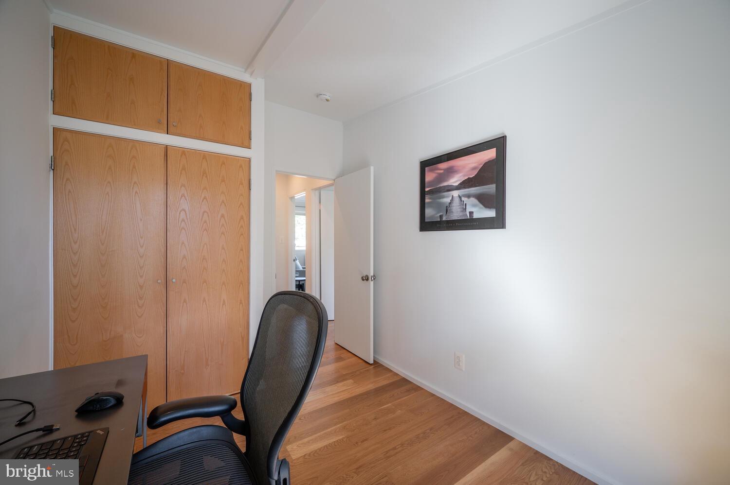 PINE SPRING - Residential