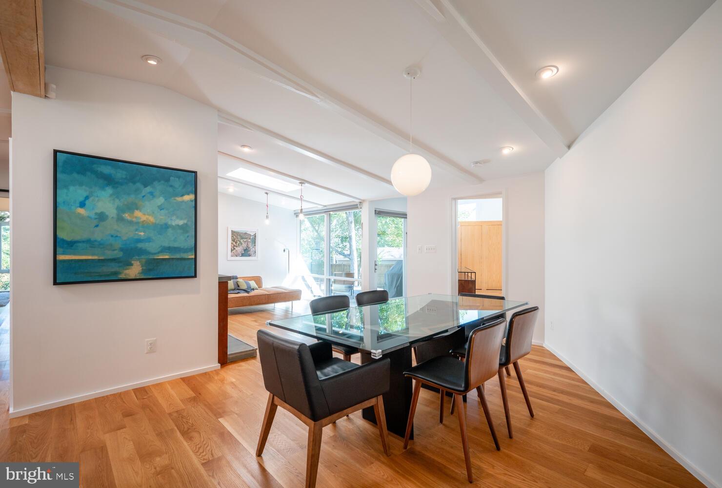 PINE SPRING - Residential