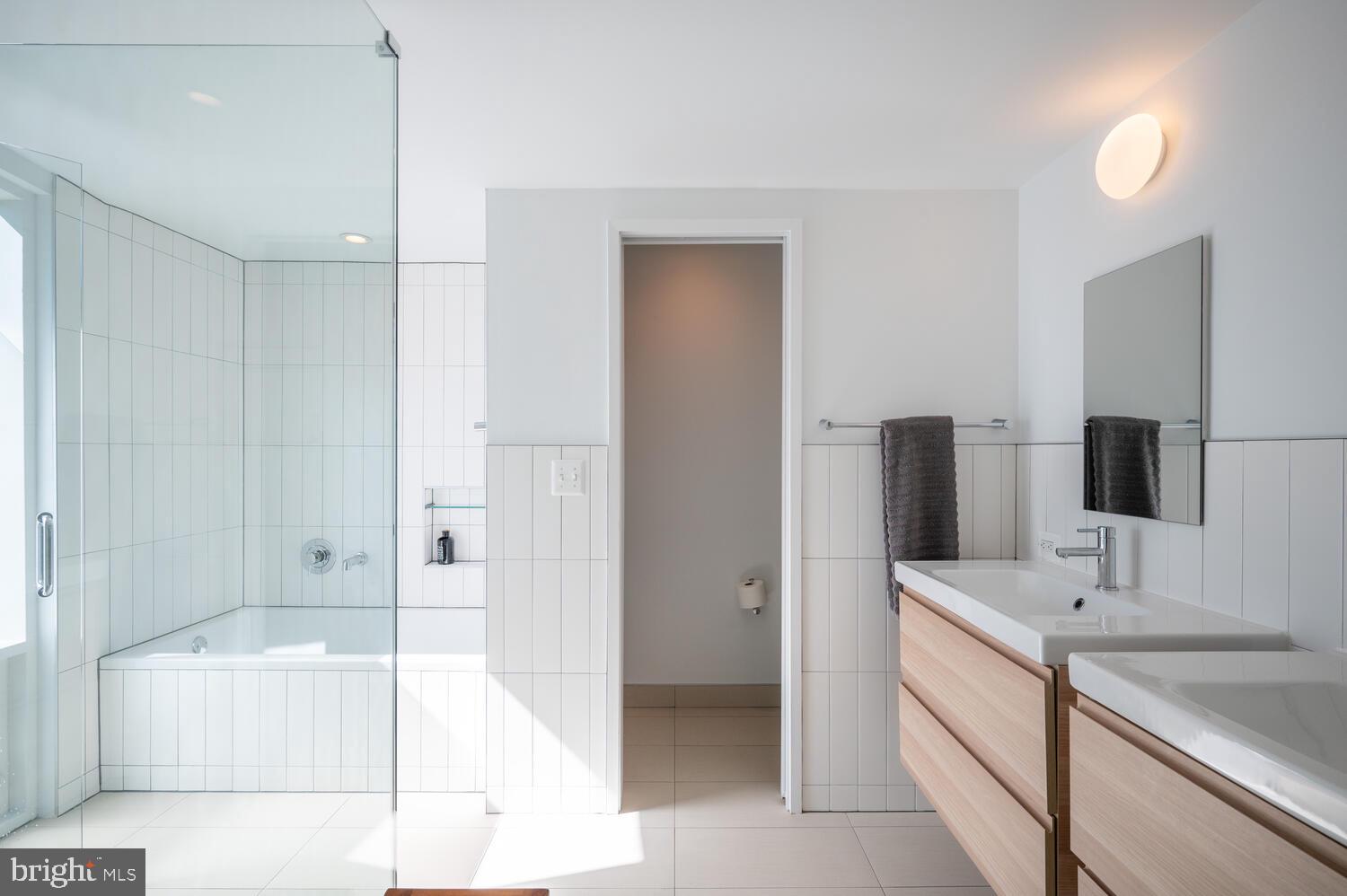 PINE SPRING - Residential