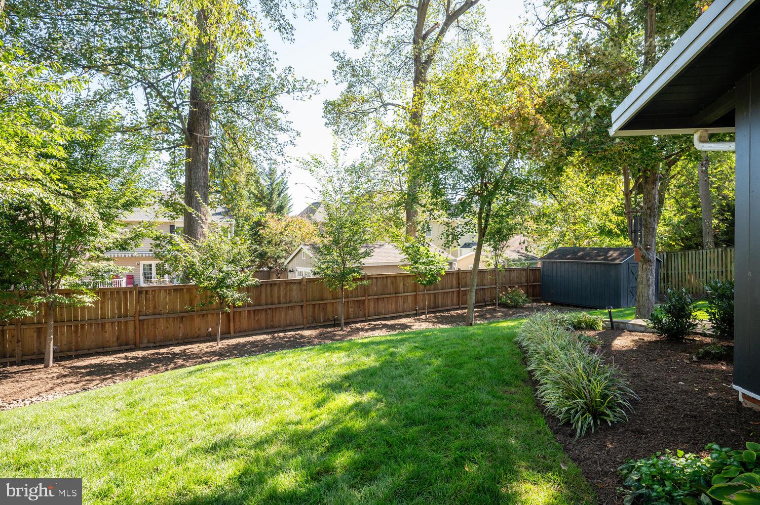 PINE SPRING - Residential